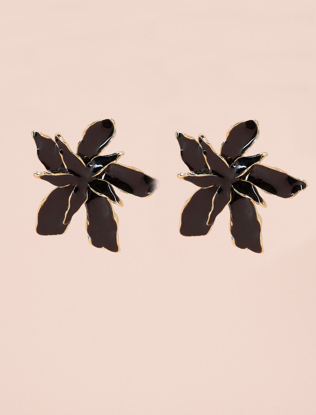 Pendientes orquídea negra