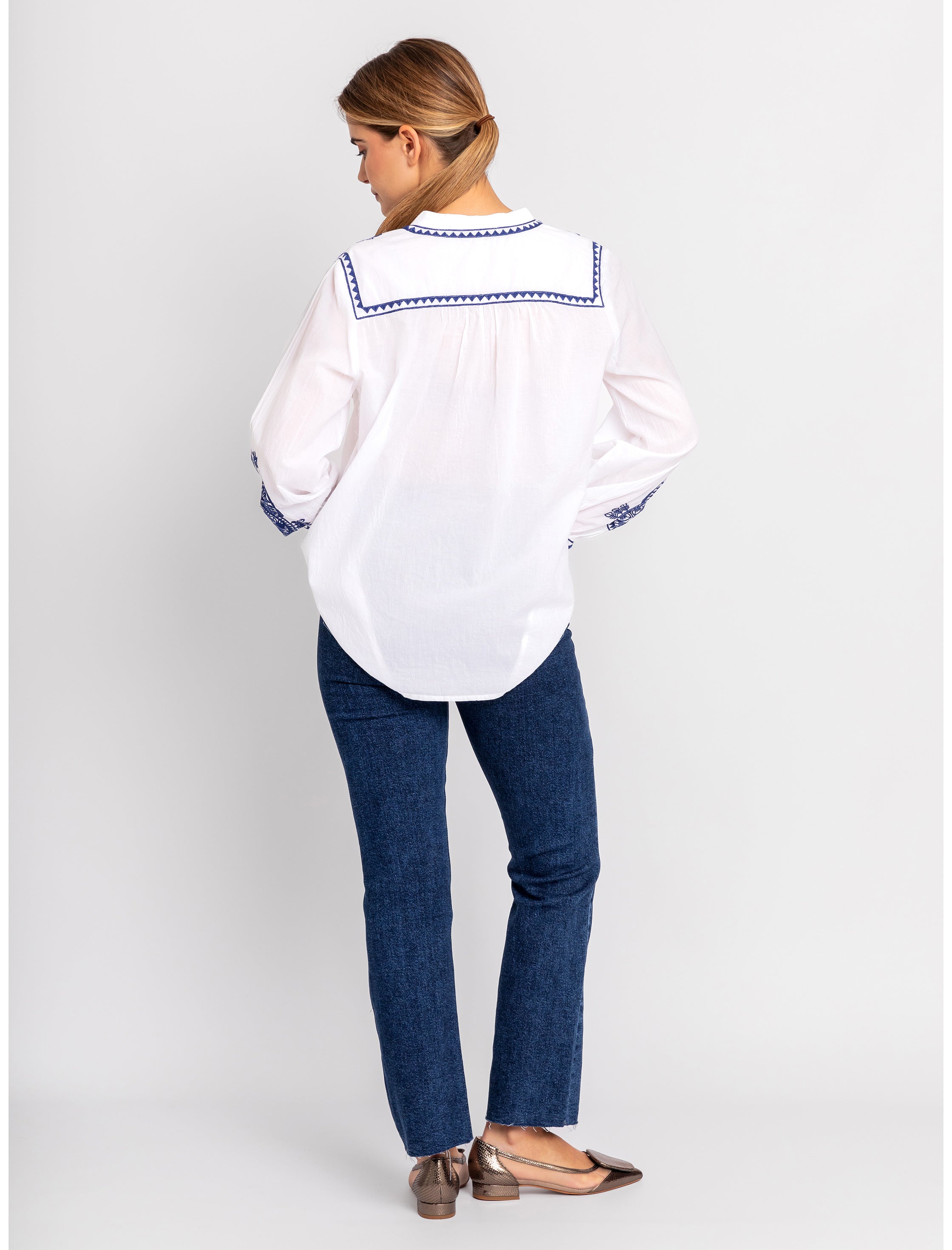 Camisa mangas especiales