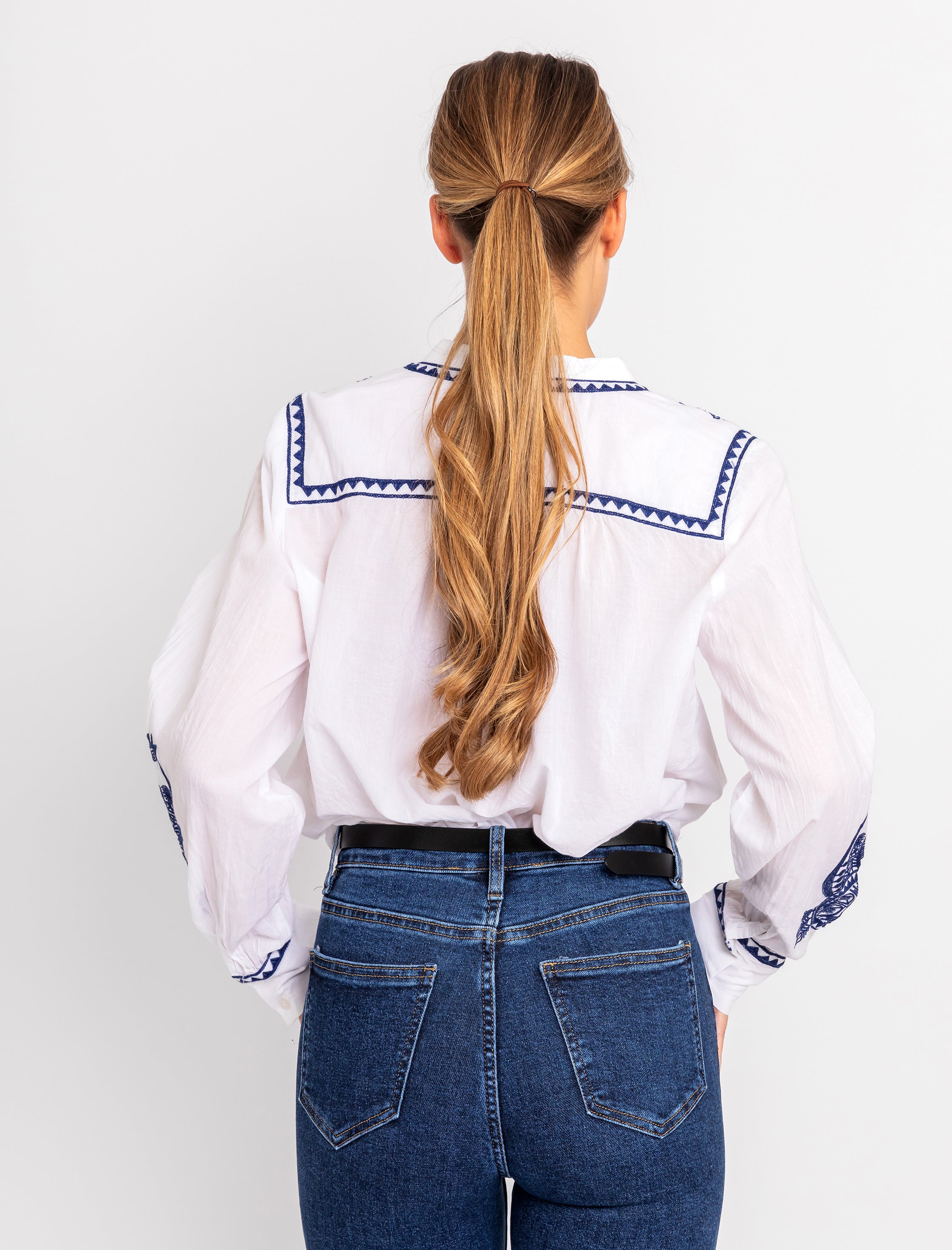 Camisa mangas especiales