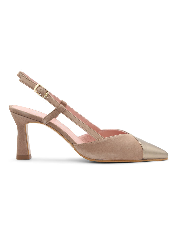 TAUPE SPECTACULAR HALL