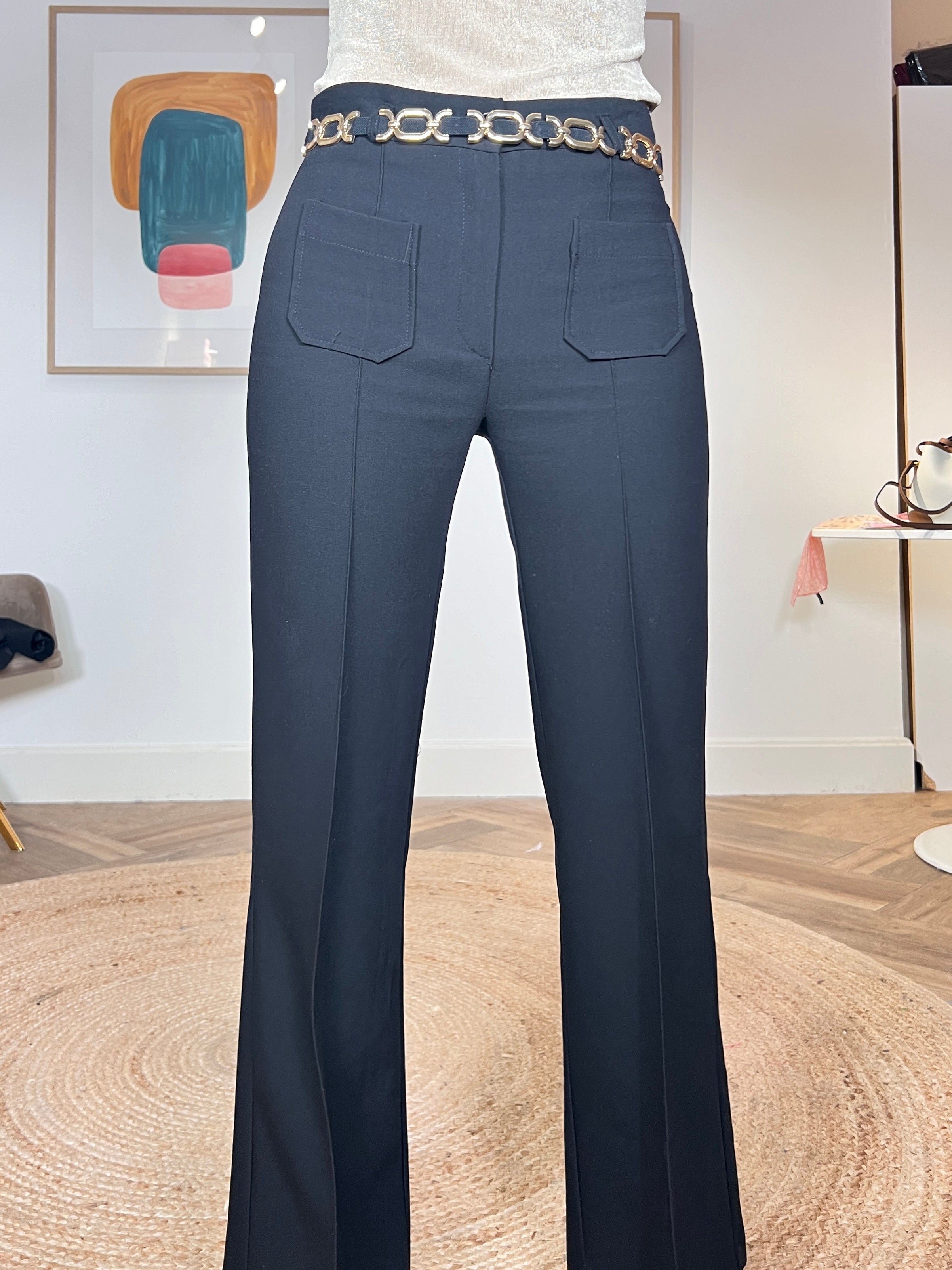 IDEAL PANTS WITH BLACK POCKETS