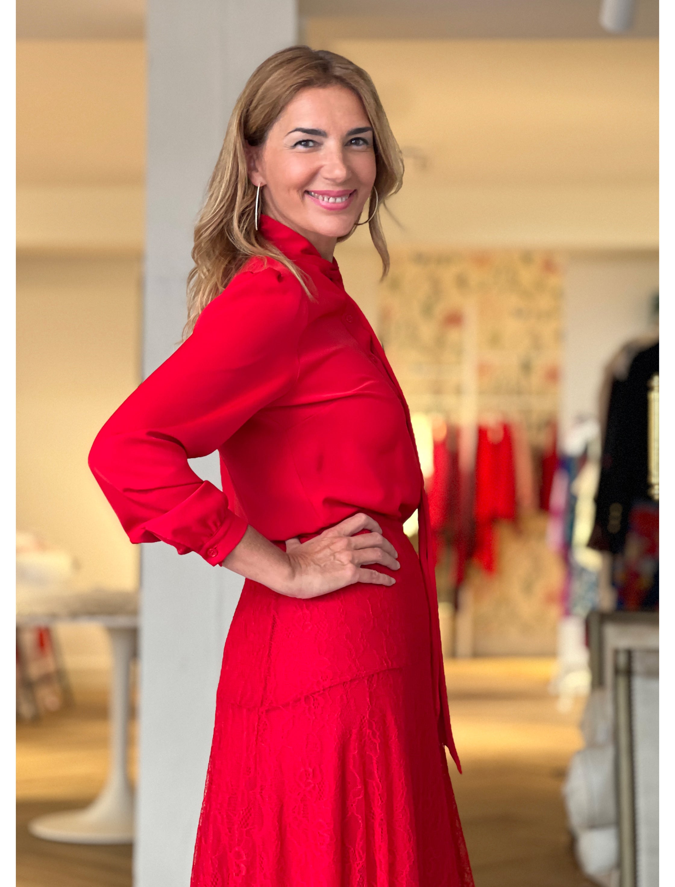 Camisa lazada en rojo