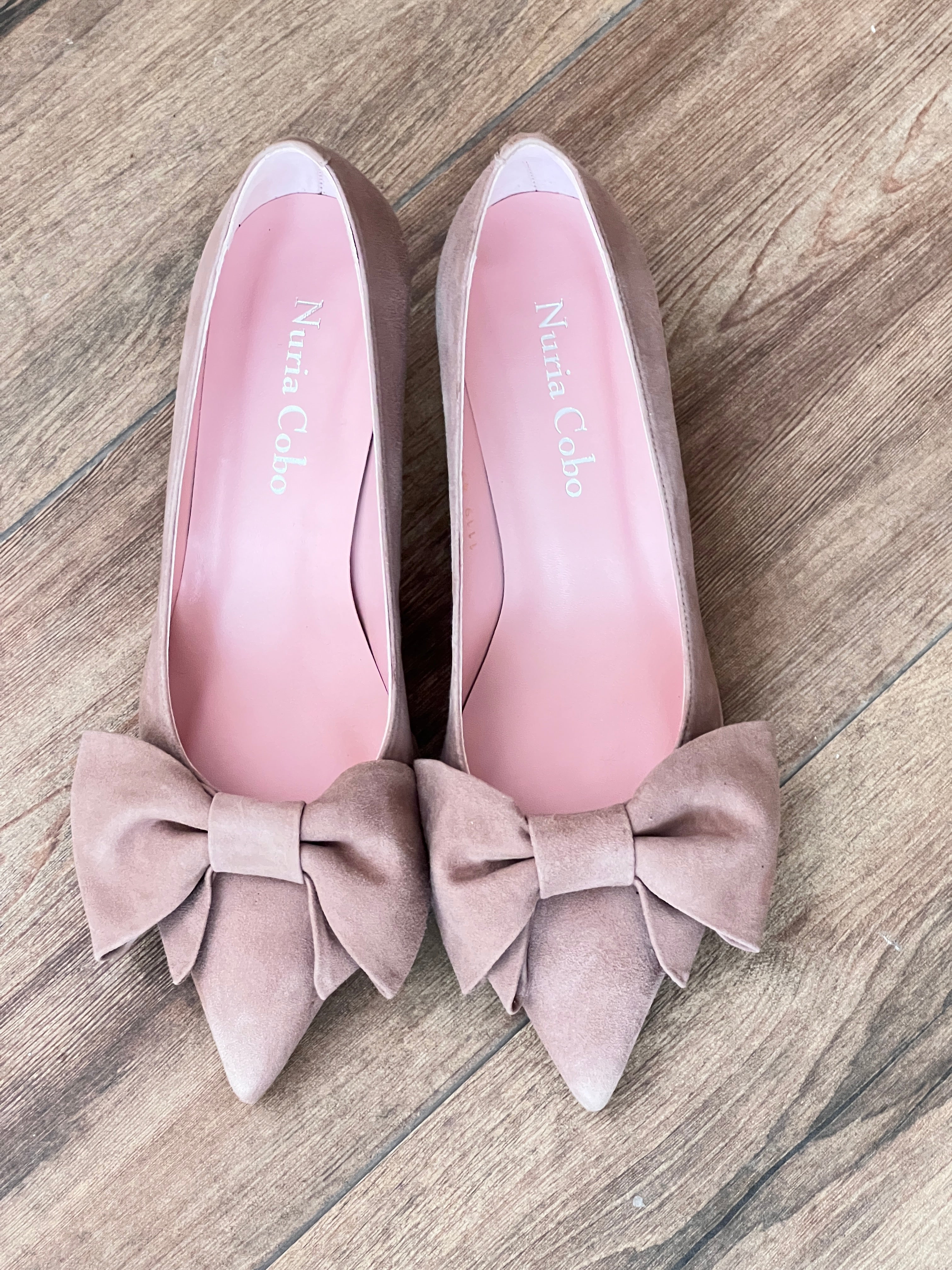 Salón bonito Clara Taupe