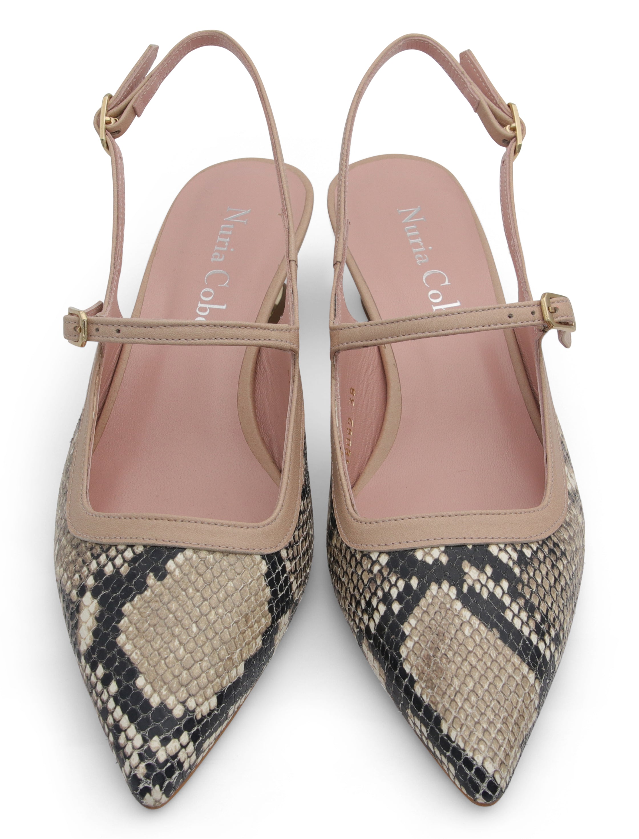 RIVE CHIC NUDE SNAKE LIVING ROOM