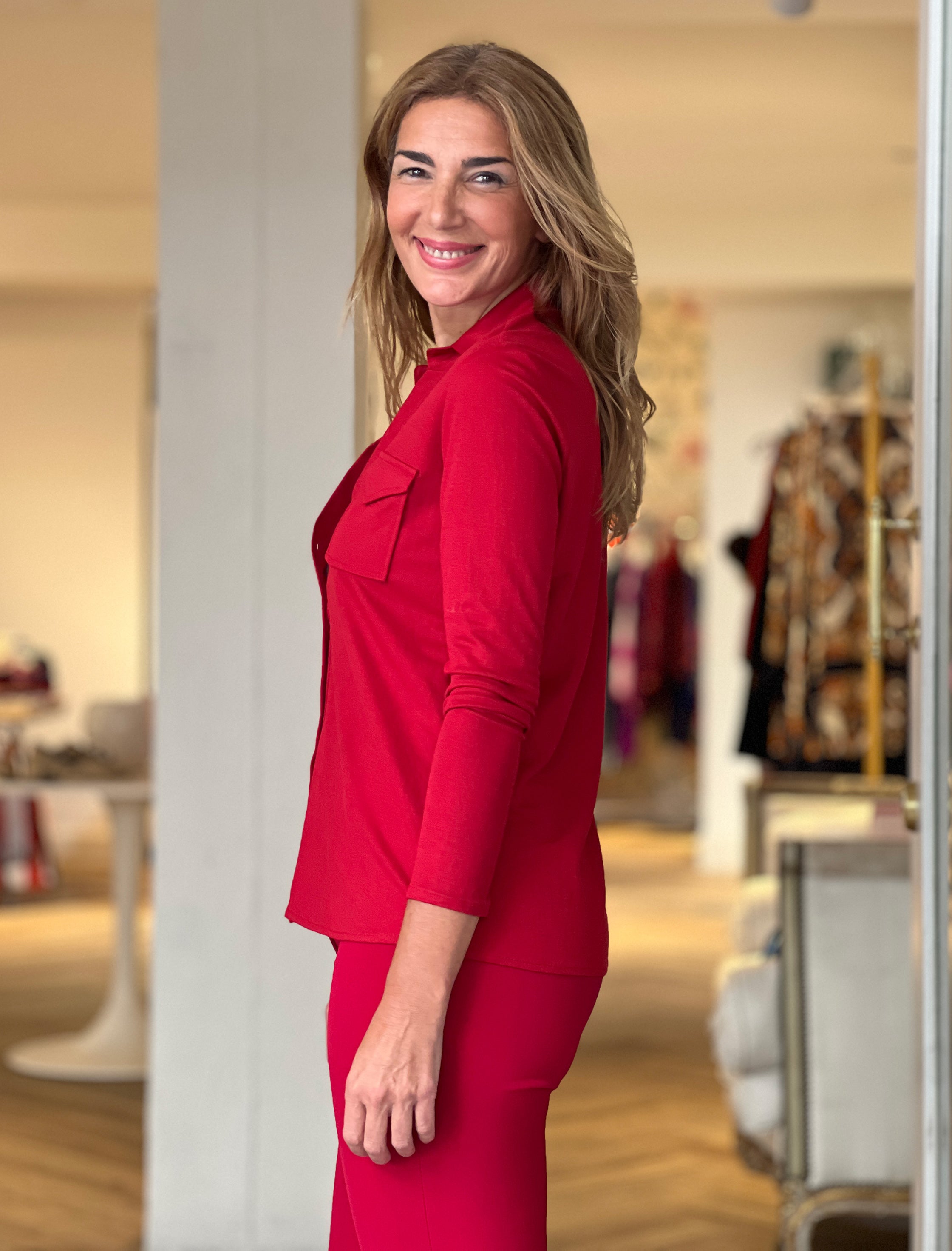 Camisa de viscosa para todo marsala