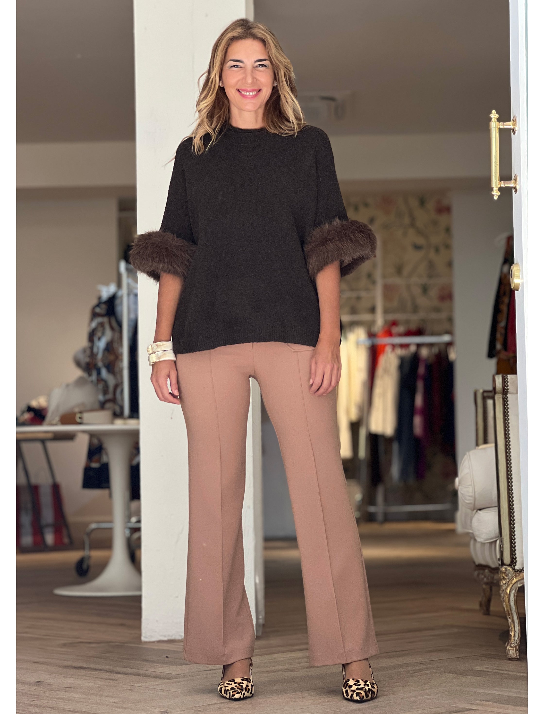 Pantalón ideal de bolsillos camel