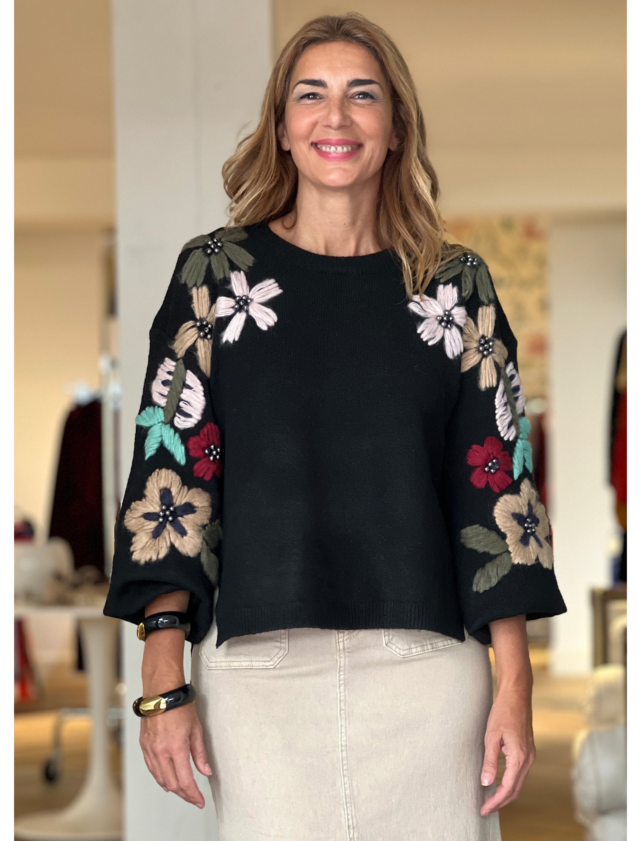 Brazalete oval negro