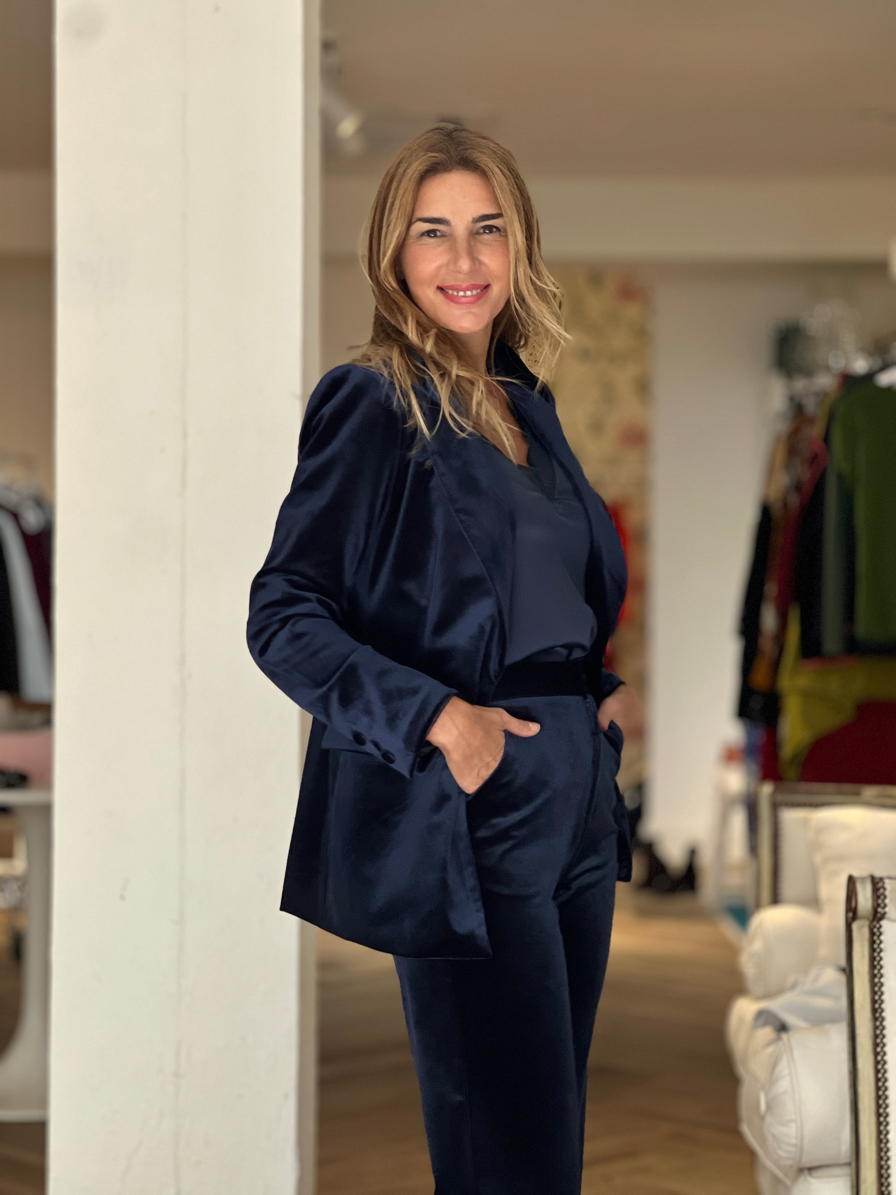 Chaqueta ideal de terciopelo azul