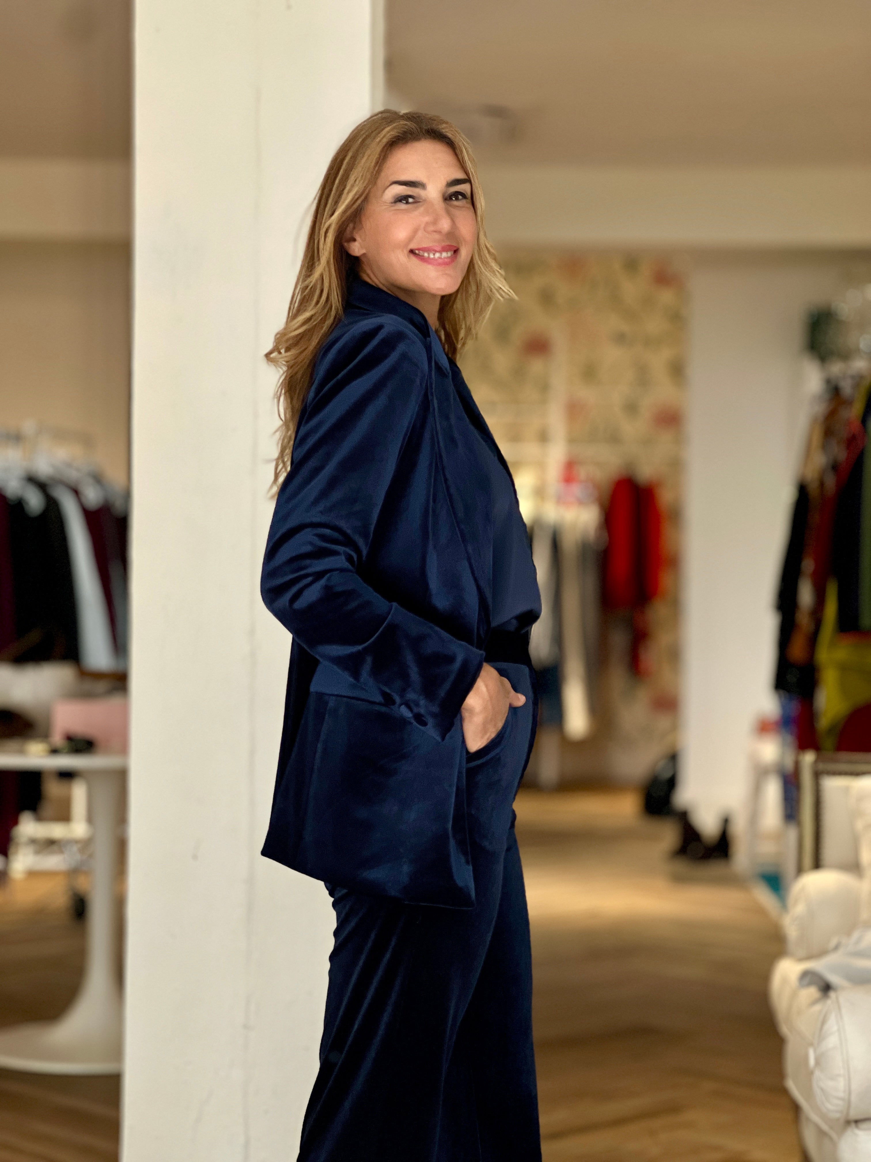 Chaqueta ideal de terciopelo azul