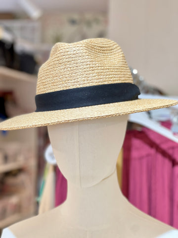 SOMBRERO NATURAL SEYCHELLES NEGRO