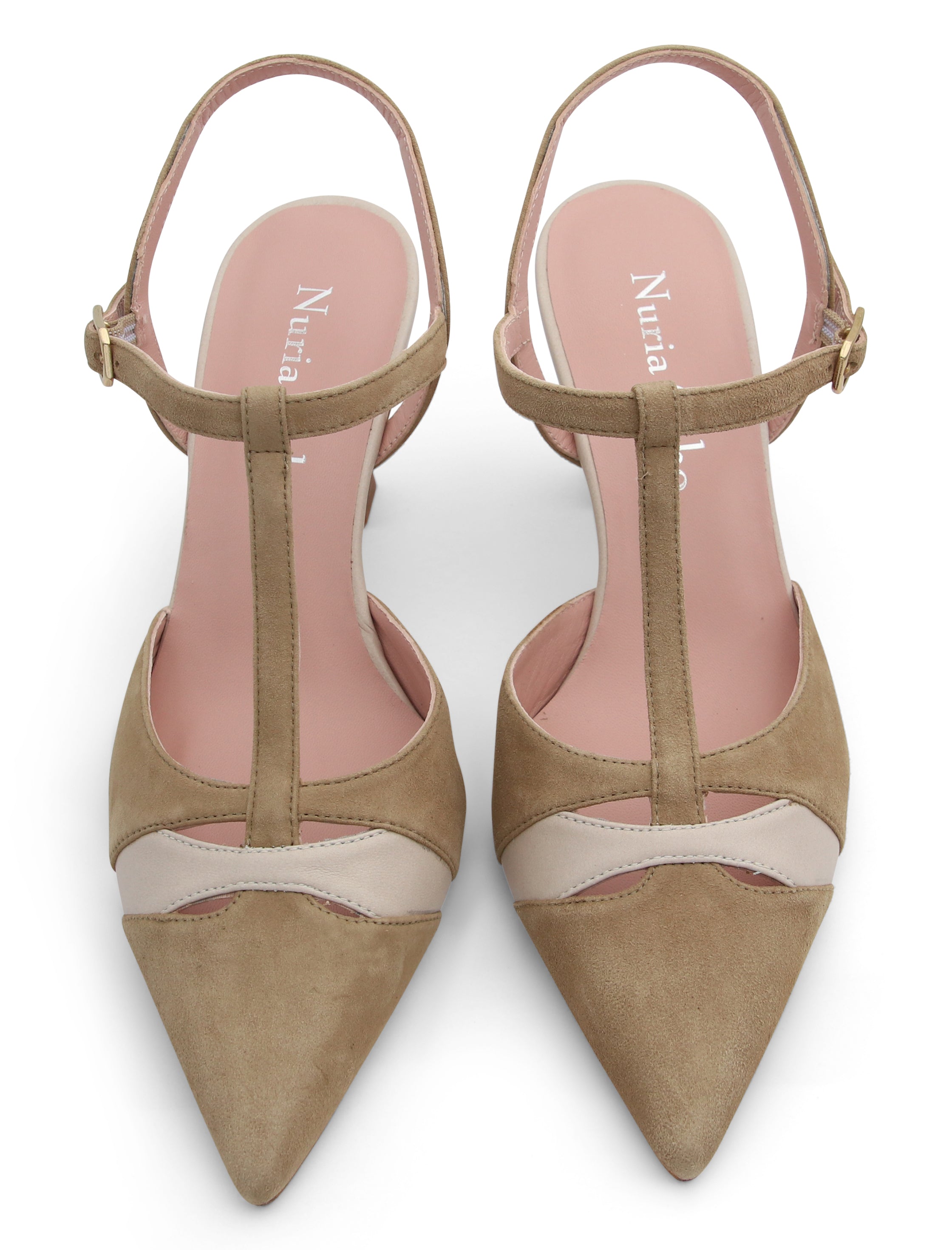 salon nude elegante de mujer