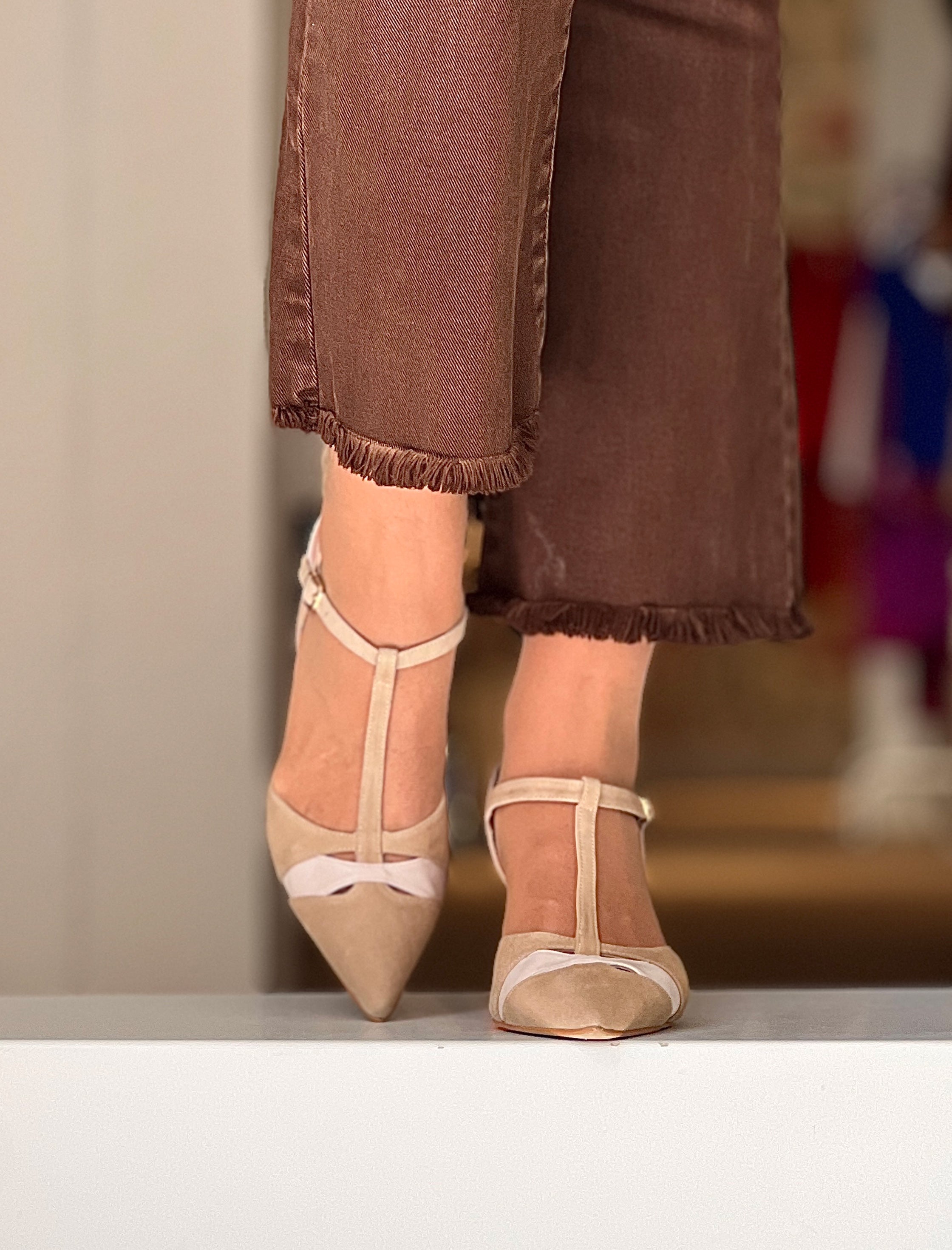 zapatos nude de invitada de boda