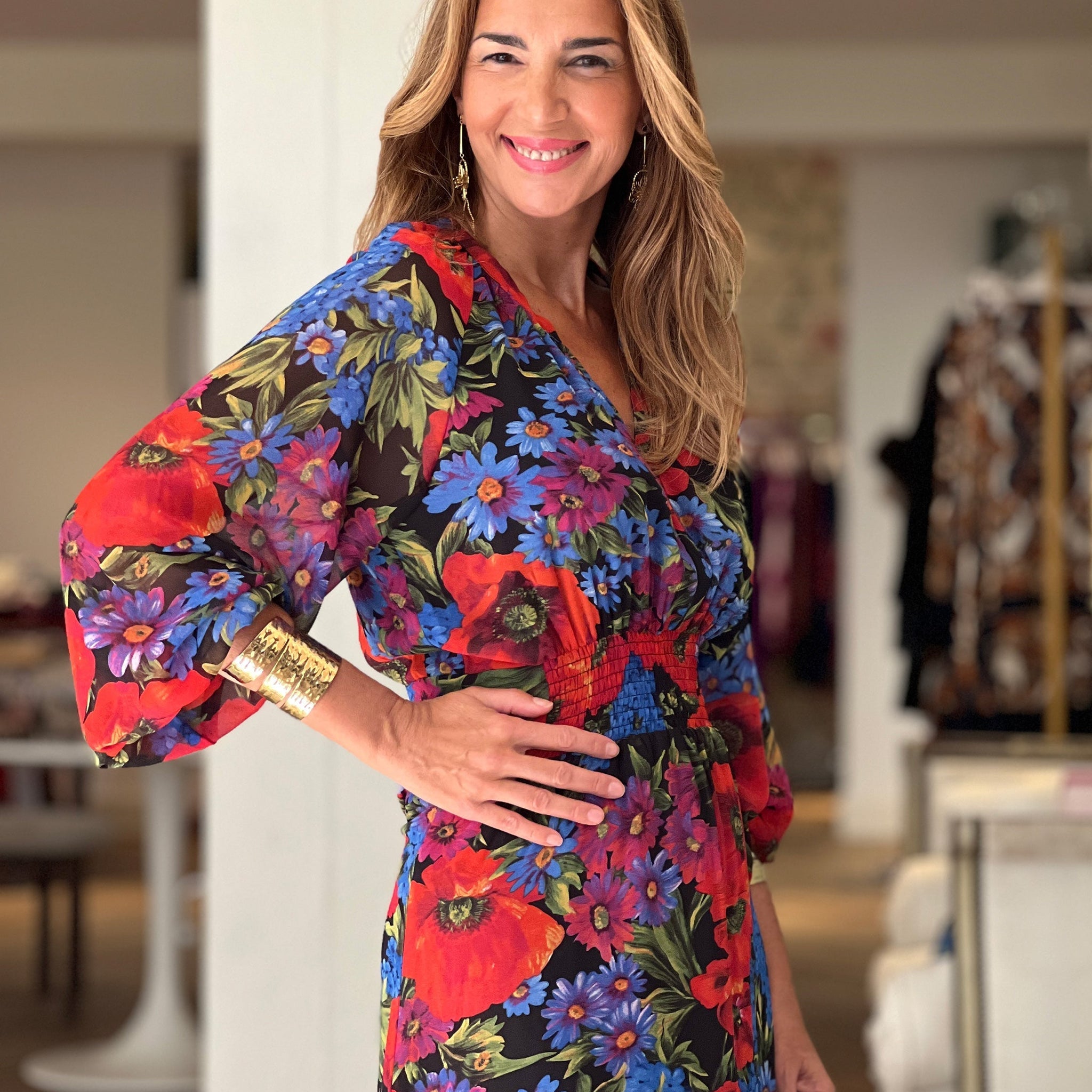 ROPA PARA MUJER DE 50 AÑOS MODERNA: ELEGANCIA ACTUAL QUE FAVORECE