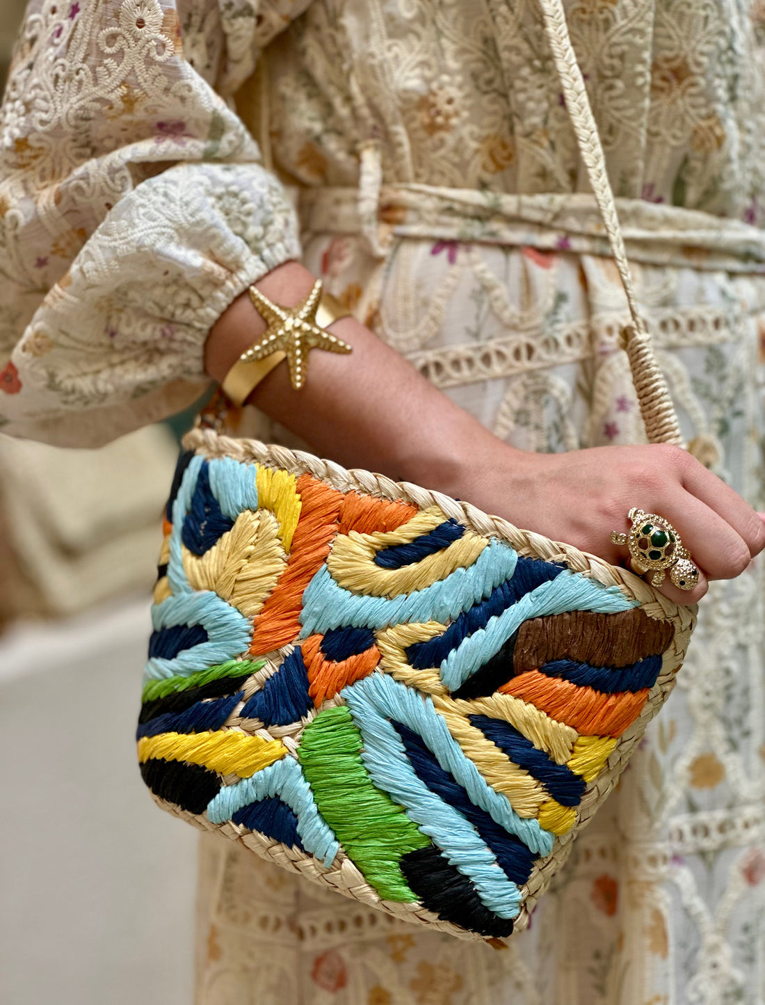 Brazalete marino dorado