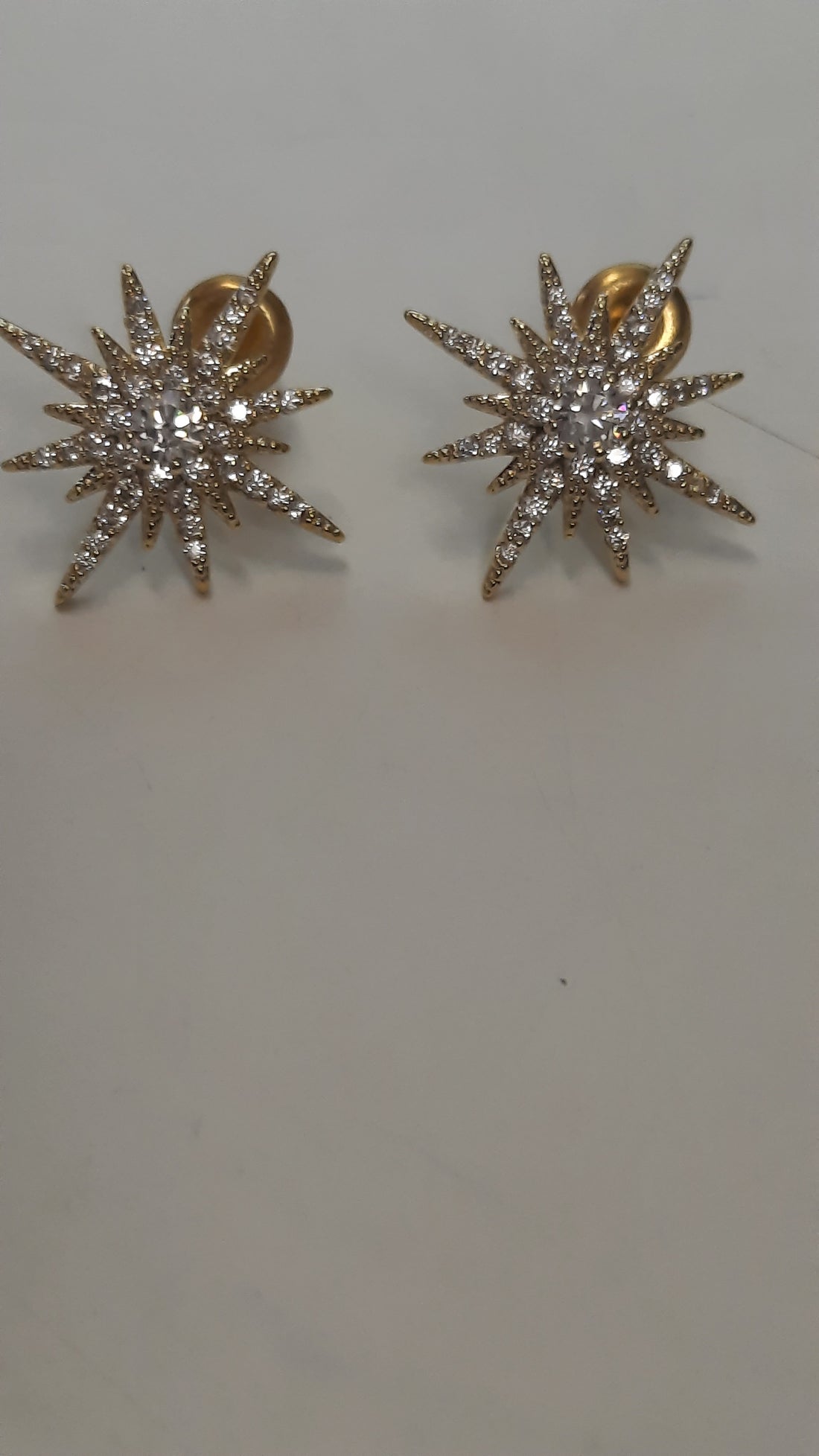 STAR EARRINGS