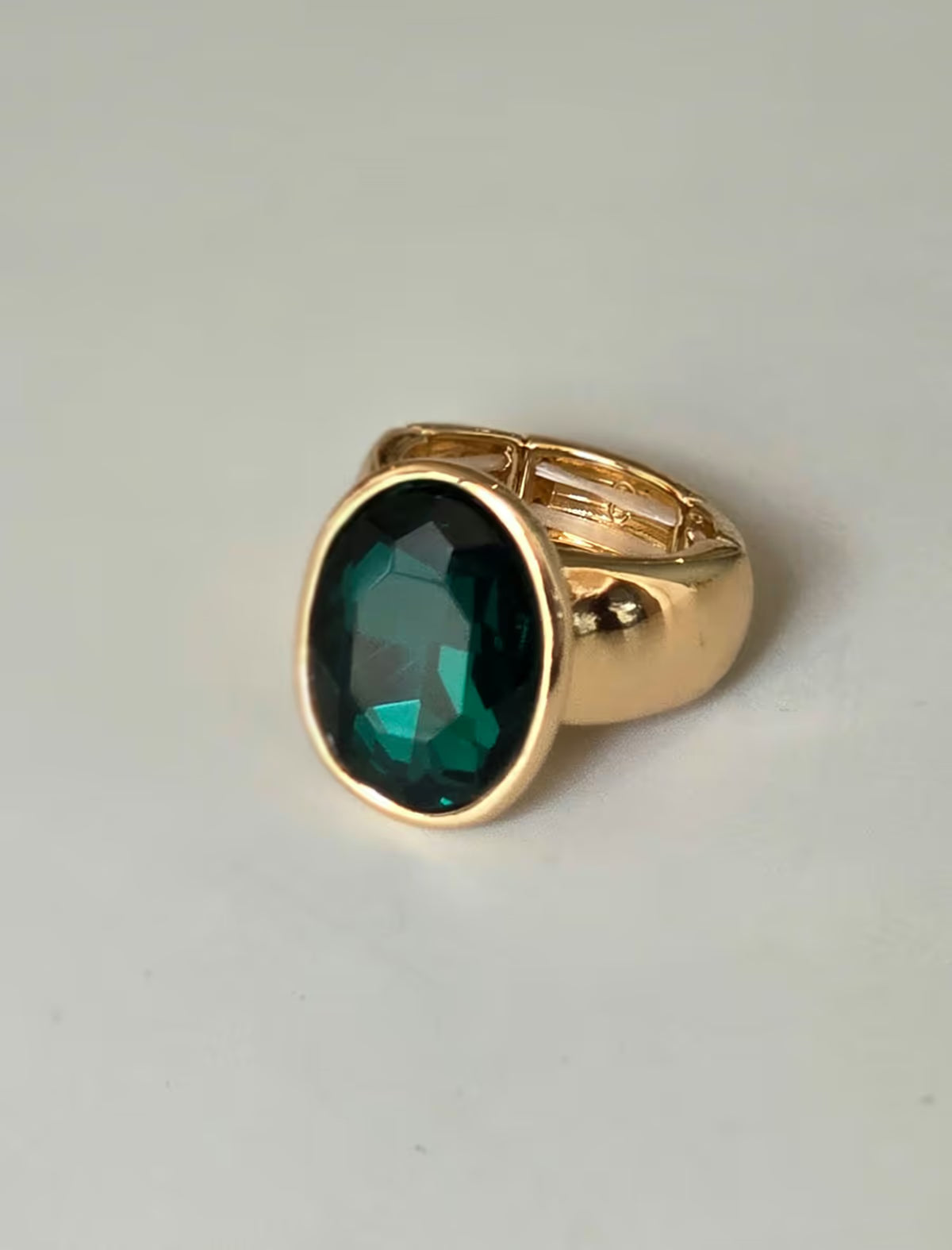 Anillo Zafiro verde
