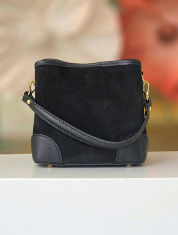 Bolso negro bombonera très chic