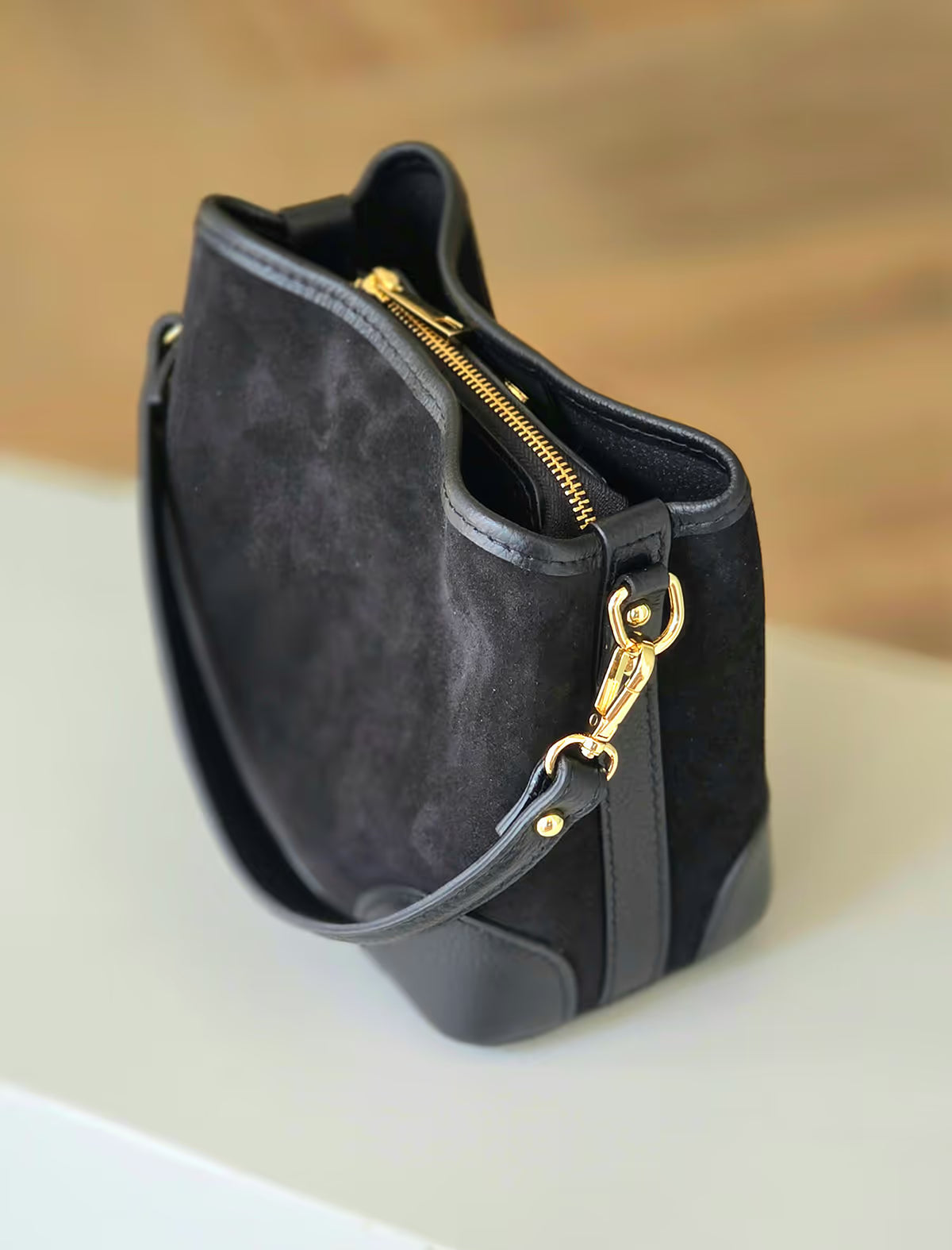 Bolso negro bombonera très chic