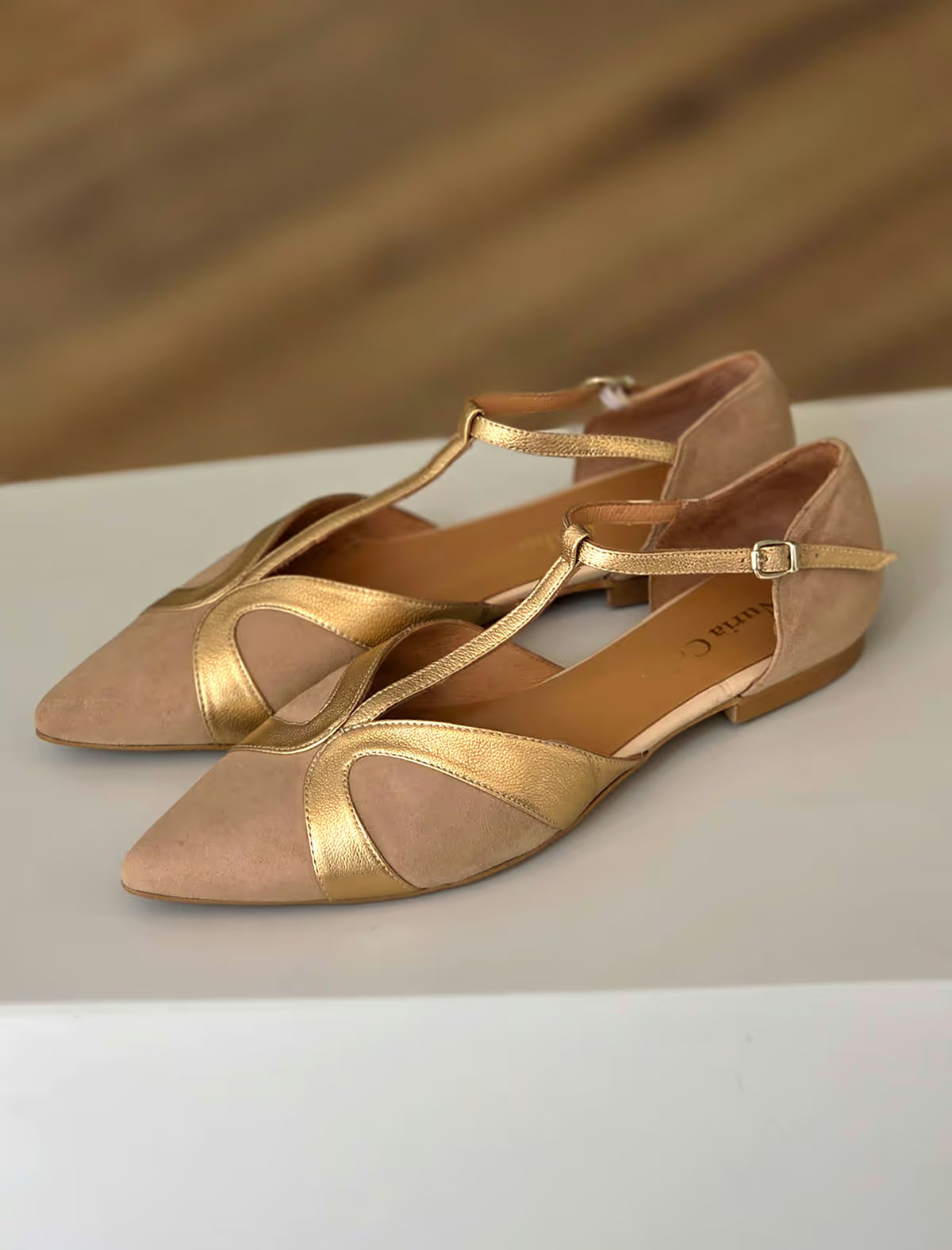 Bailarina Camel con pulsera chic