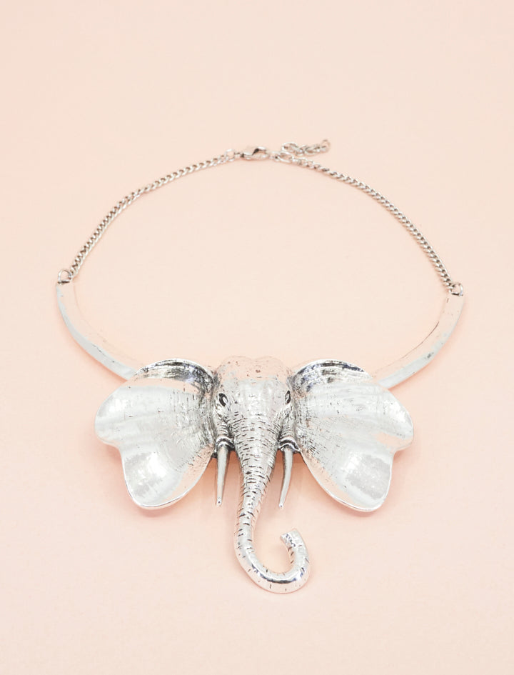 Collar Escultura Elefante Plateado