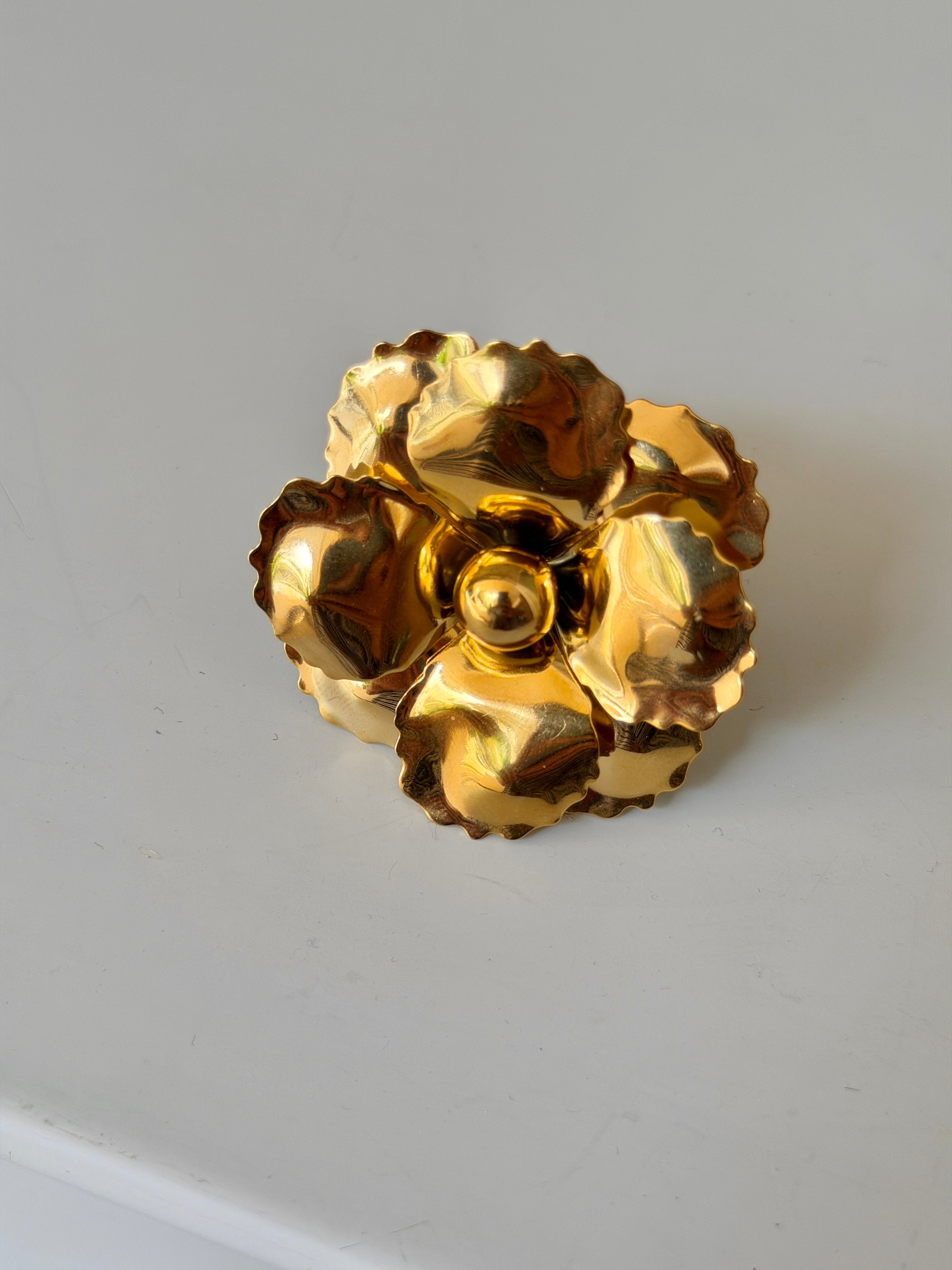 Anillo flor oro