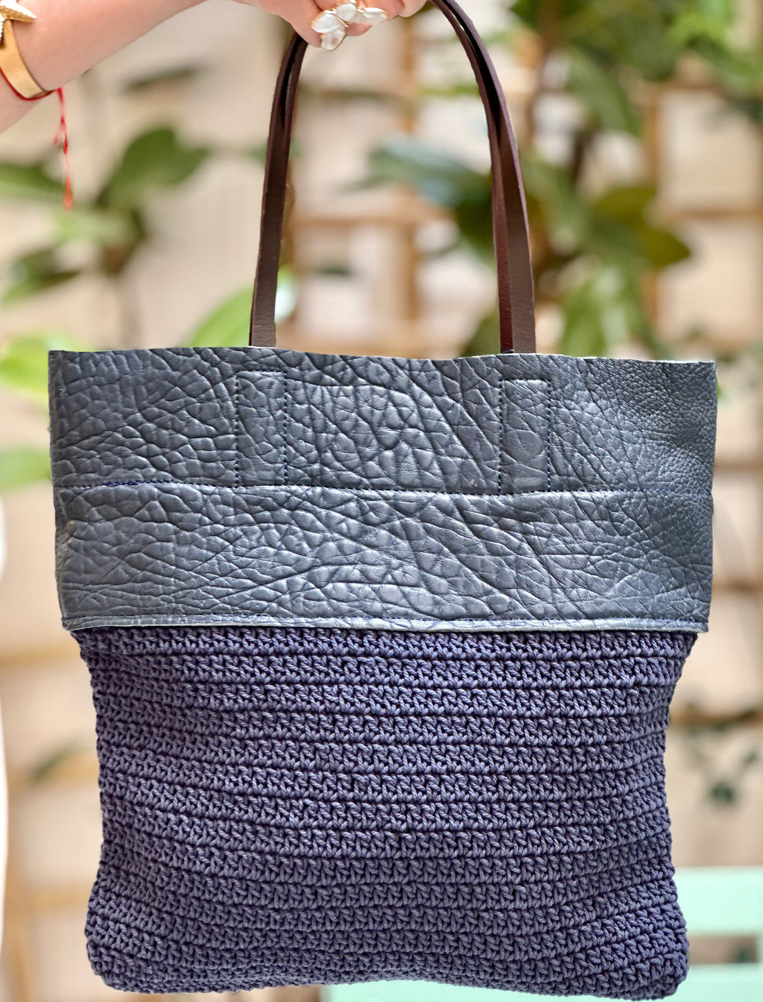 Bolso artesano natural chic marino Nuria Cobo