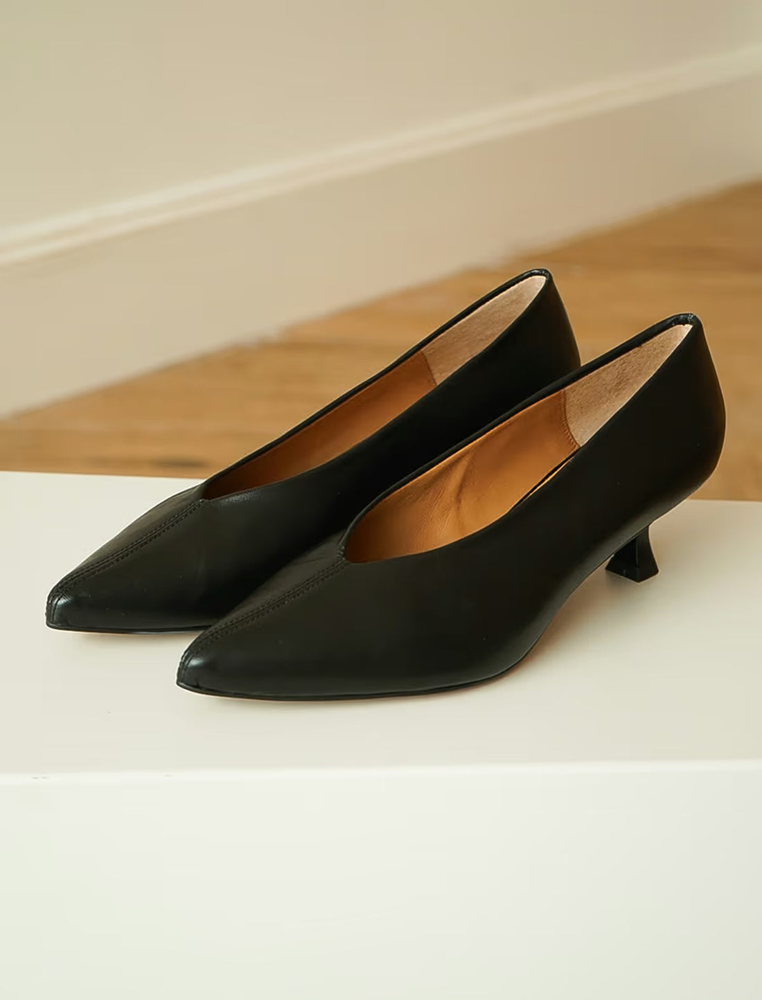 Zapato negro tacón medio Anna