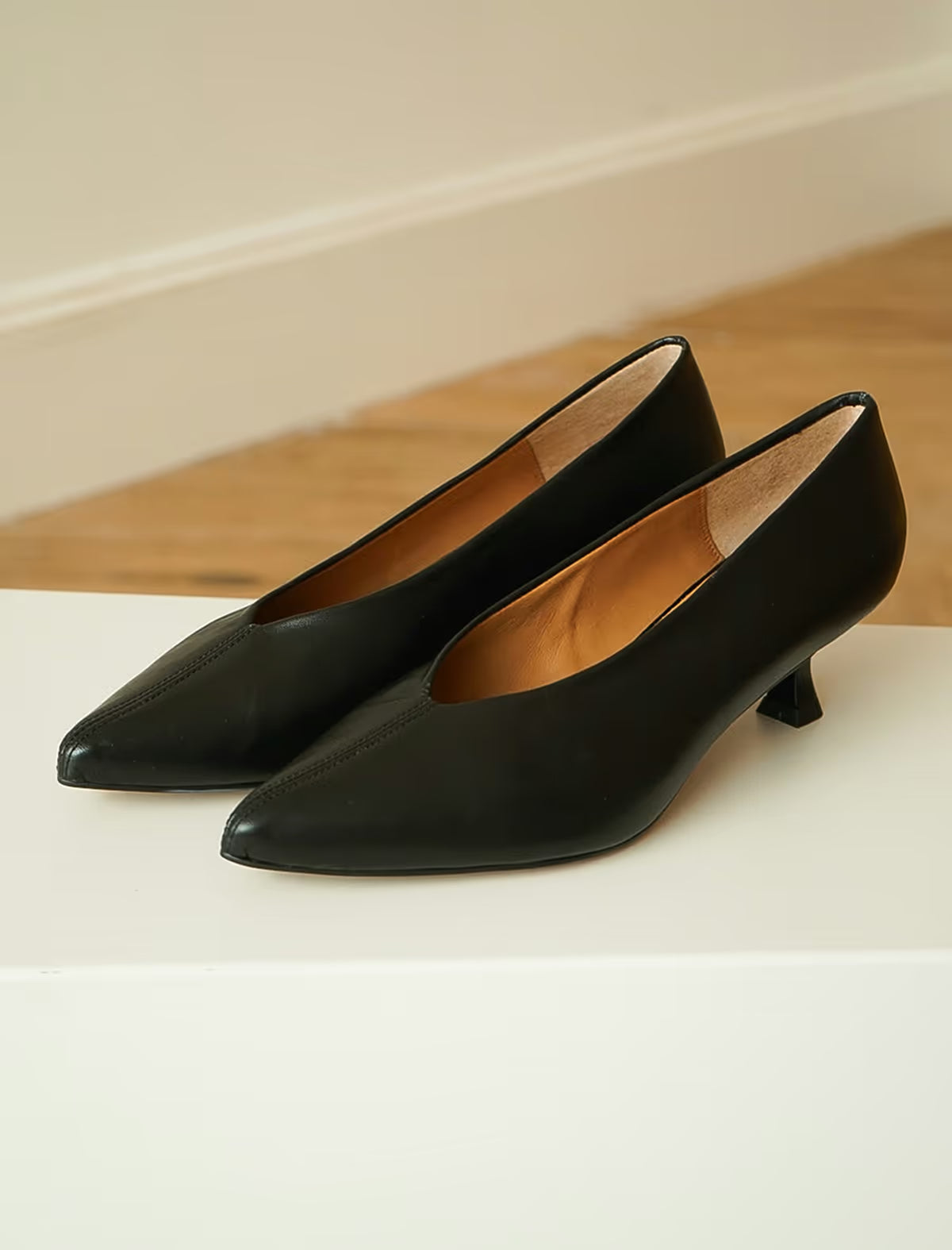 Zapato negro tacón medio Anna