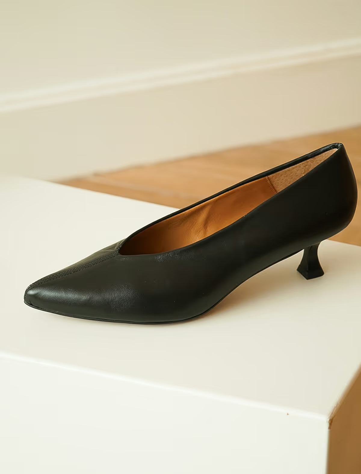 Zapato negro tacón medio Anna