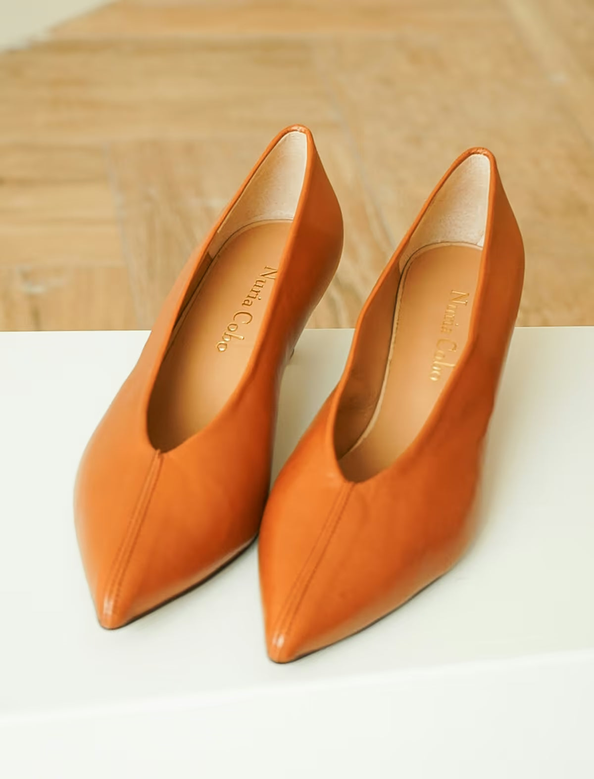 Zapato cuero tacón medio Anna