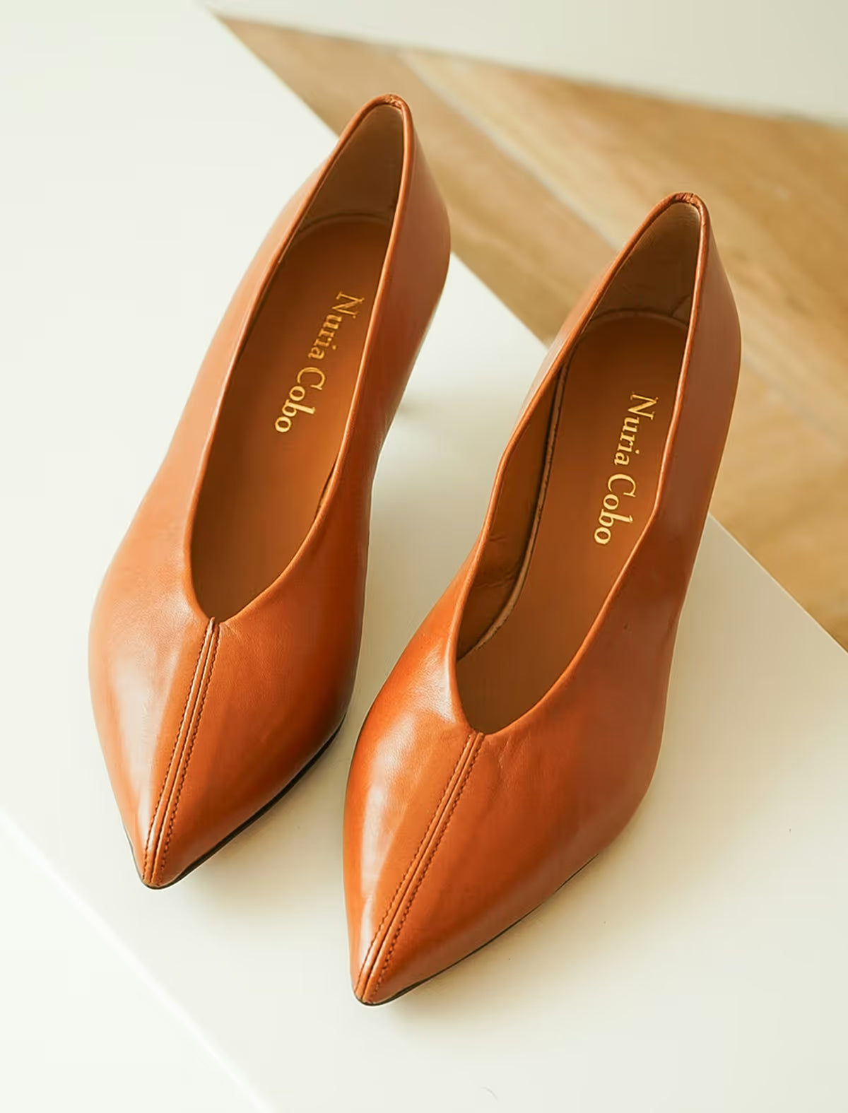 Zapato cuero tacón medio Anna
