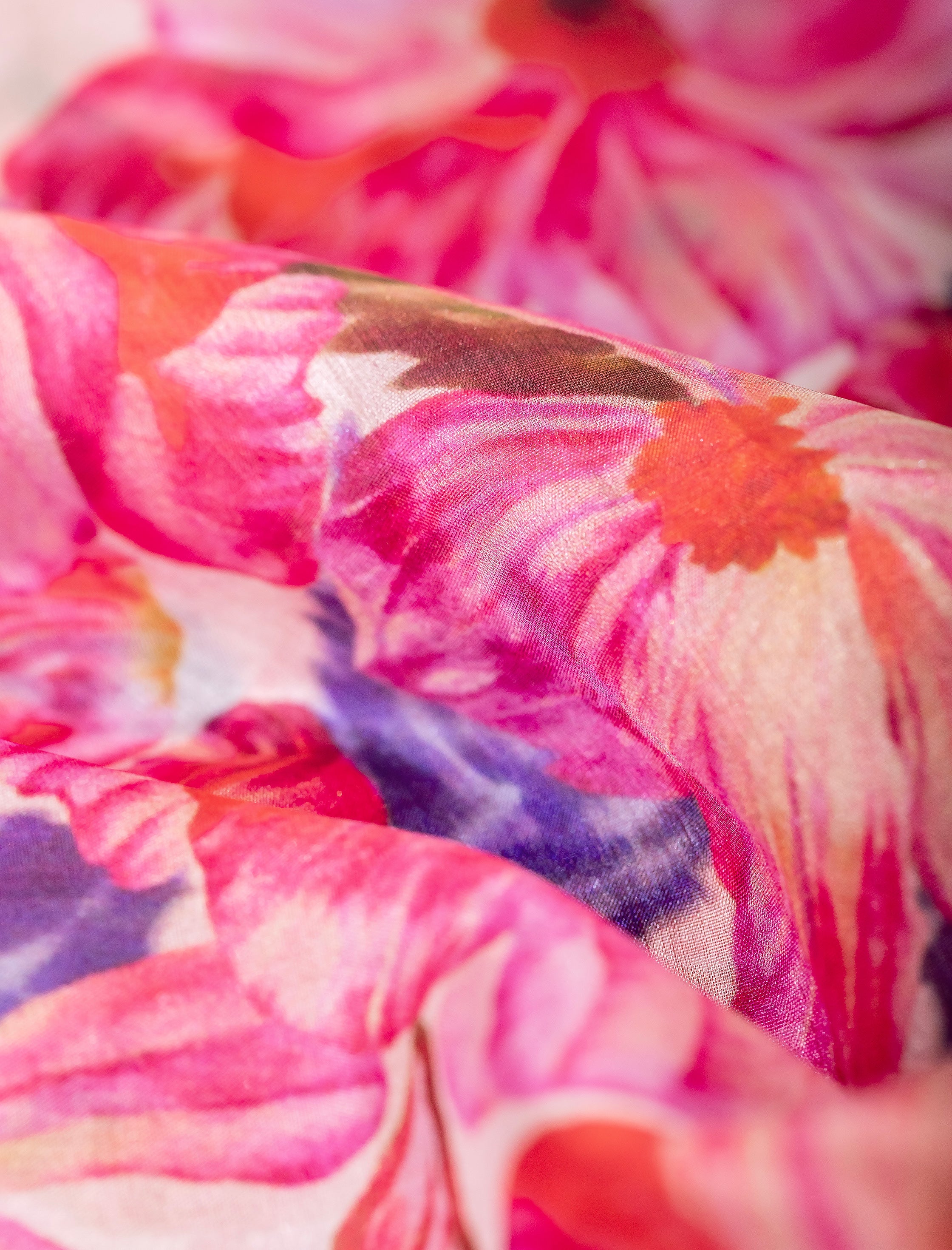 Pañuelo de seda paisaje rosa