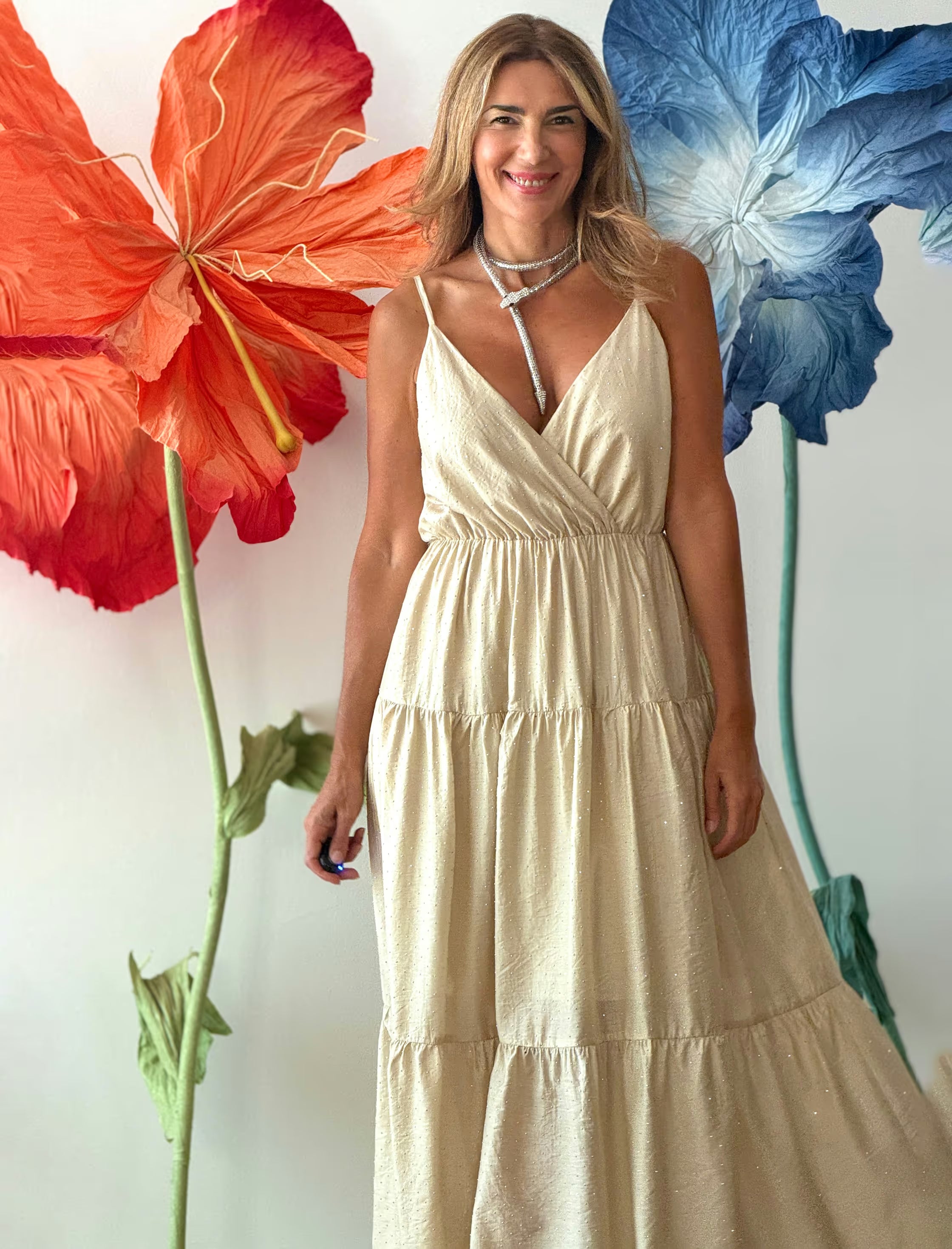 Vestido largo circonitas chic beige
