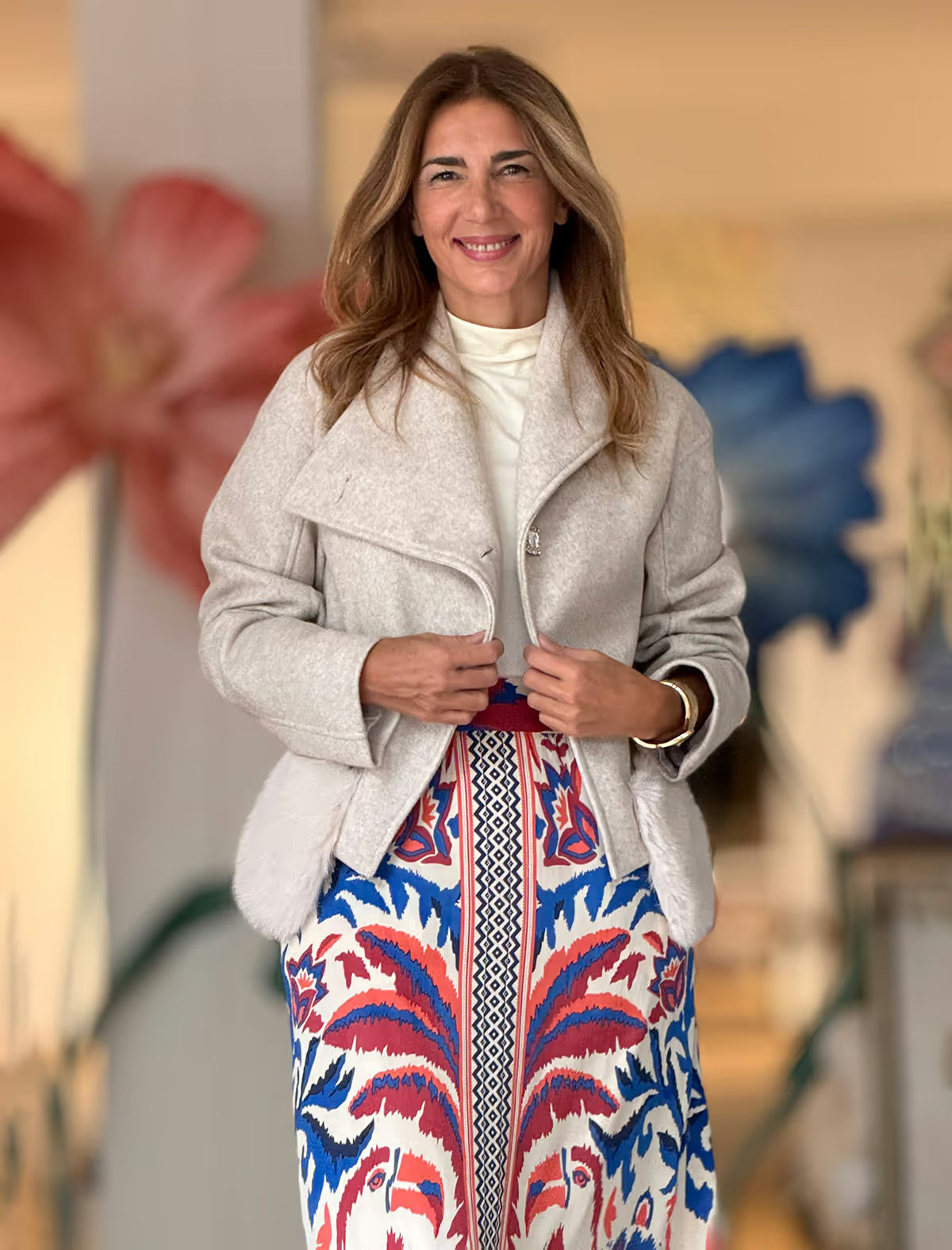Beige jacket with fuzzy pocket (name Nuria pending)