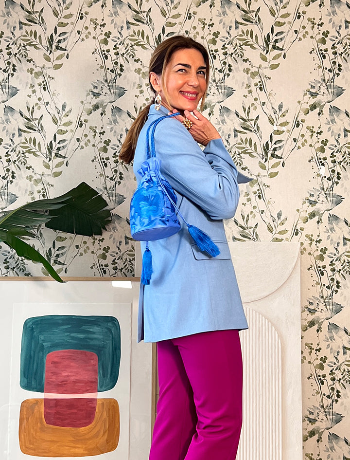 Bolso pochette seda bordada azul