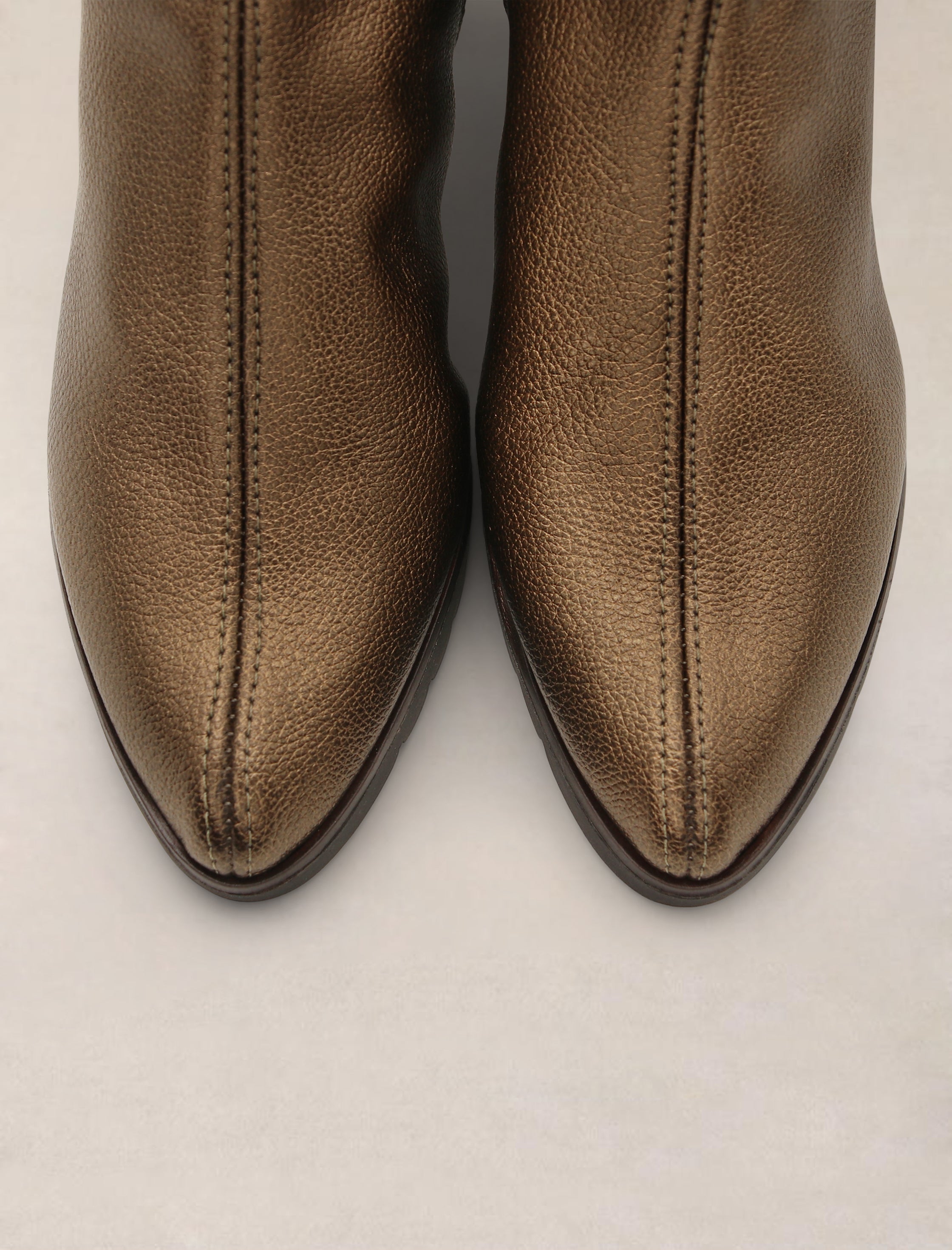 Bota Fondo de Armario Bronce