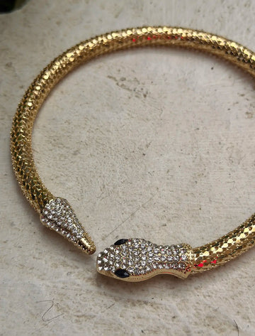 Gargantilla serpiente dorada