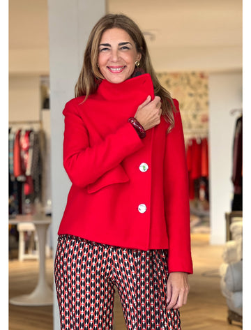 Chaqueta supersuave de botones roja