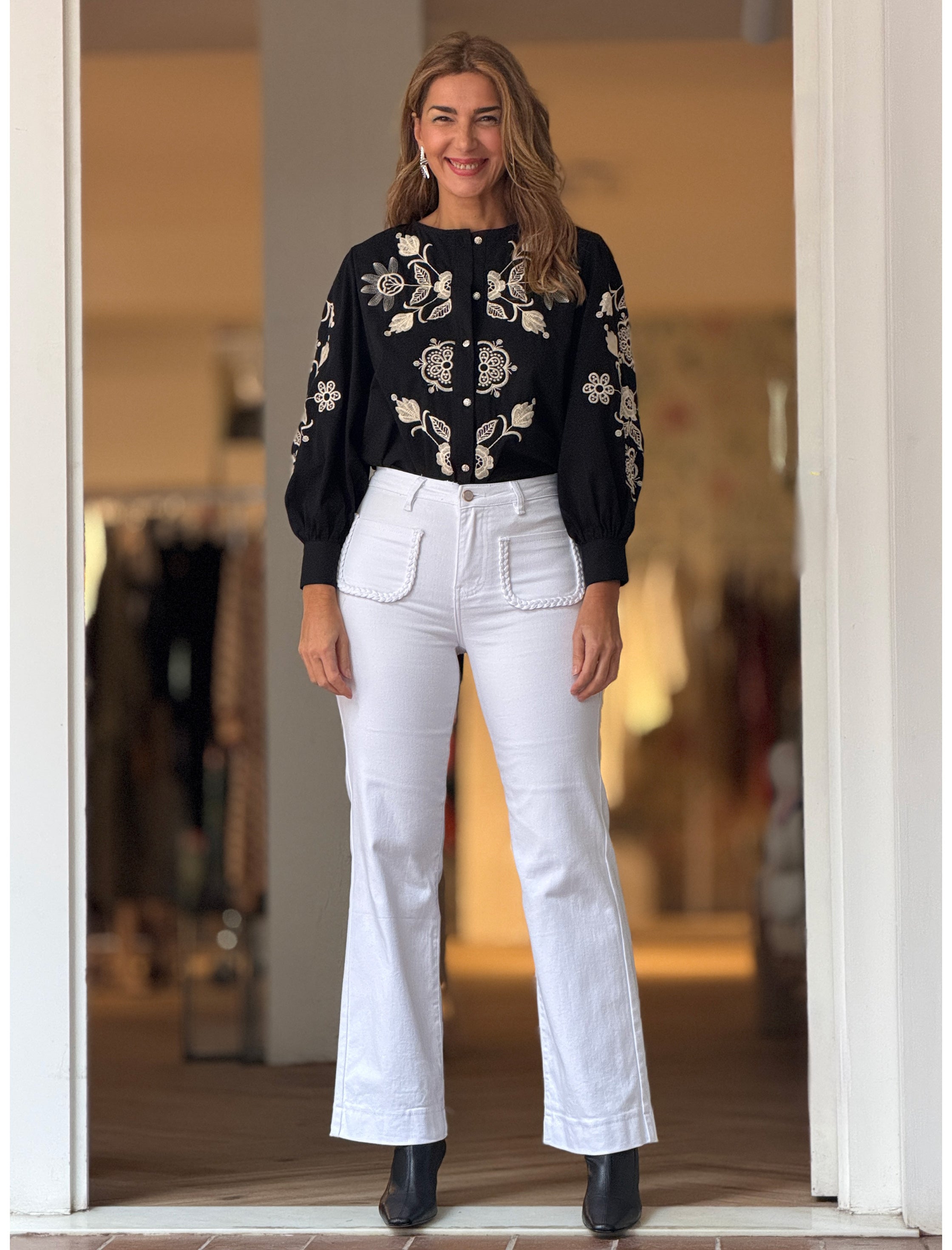 Pantalón vaquero bolsillos trenzados Blanco