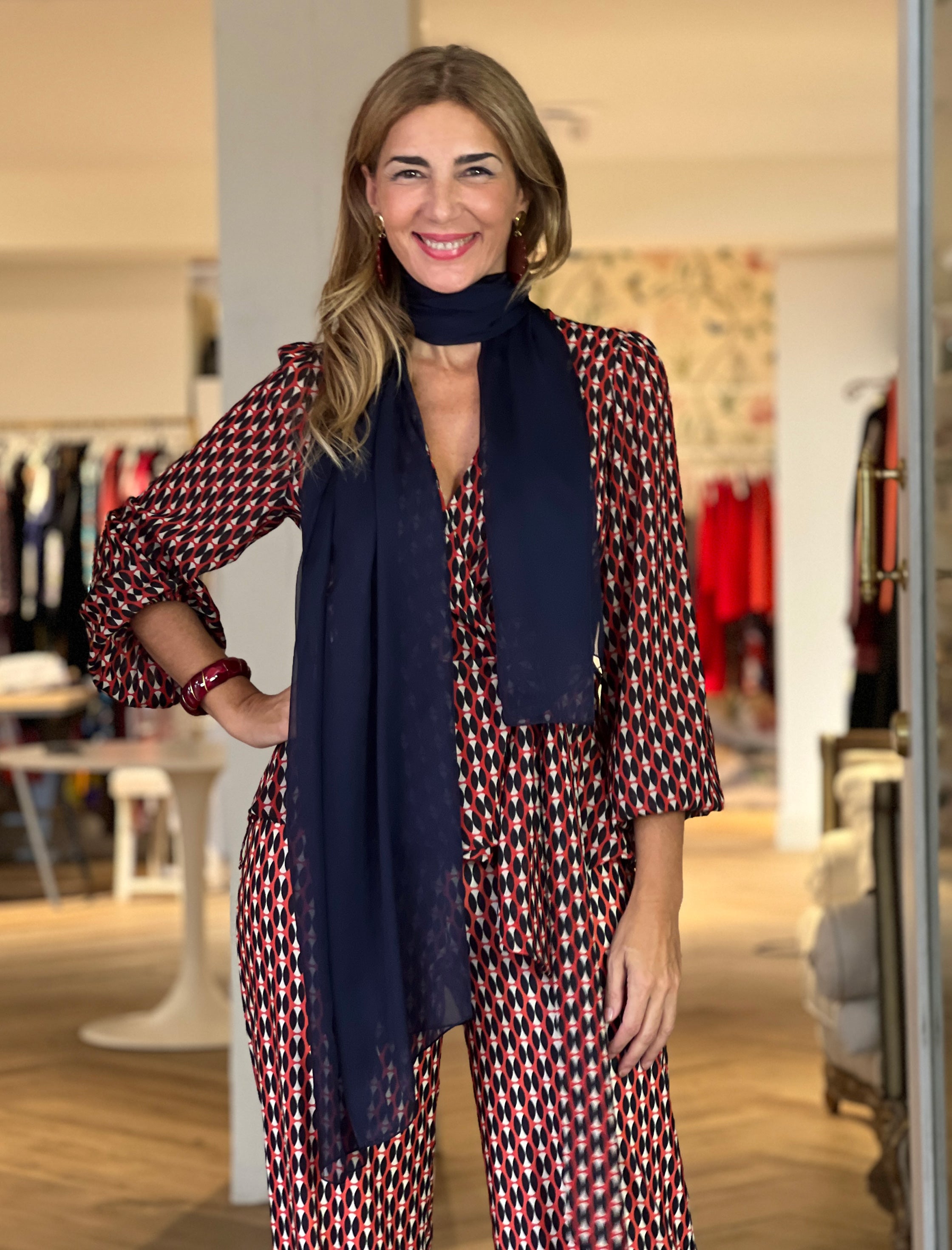 Pañuelo Fluido de Seda Marino