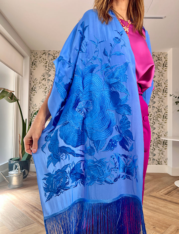 CHAL BORDADO MARAVILLOSO AZUL ROYAL
