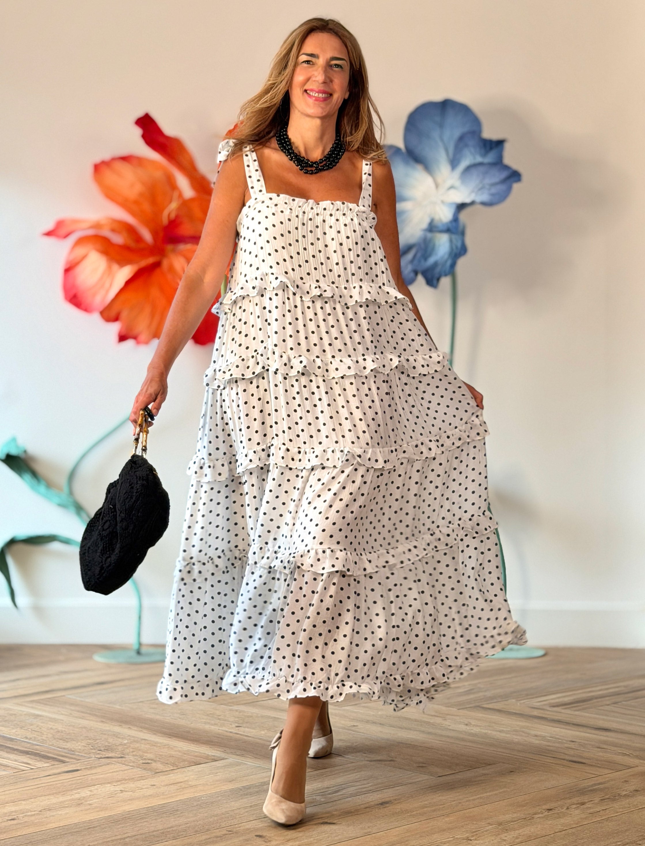 Bolso negro de crochet chic