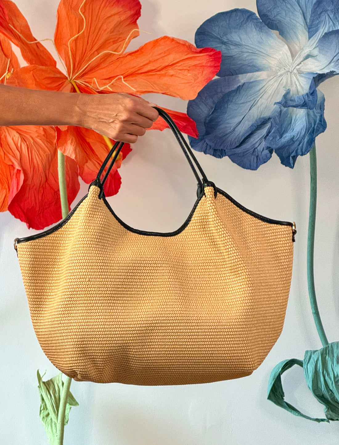 Bolso ideal Carolina rafia natural negro
