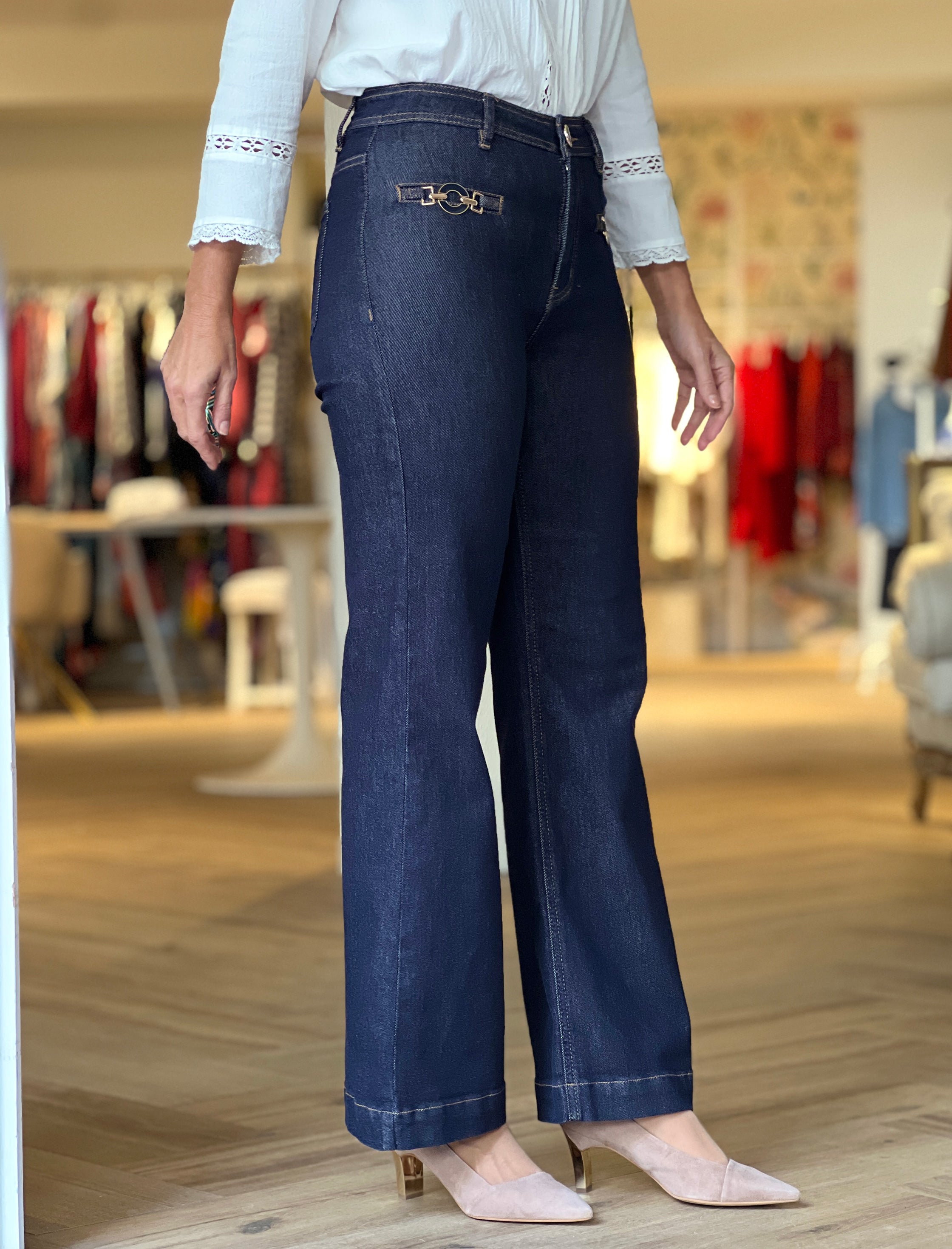 Pantalón vaquero azul marino especial