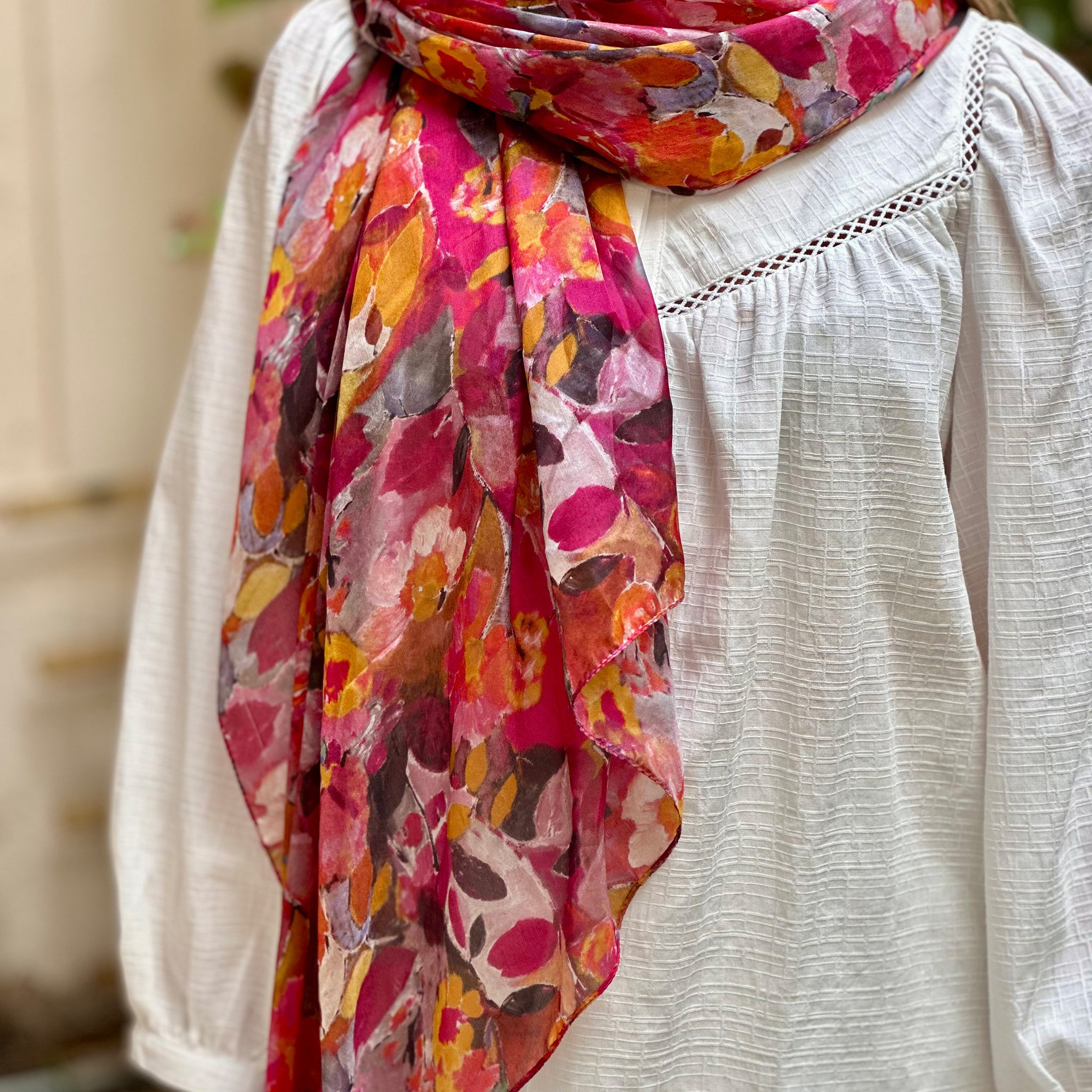 Pañuelo de seda floral