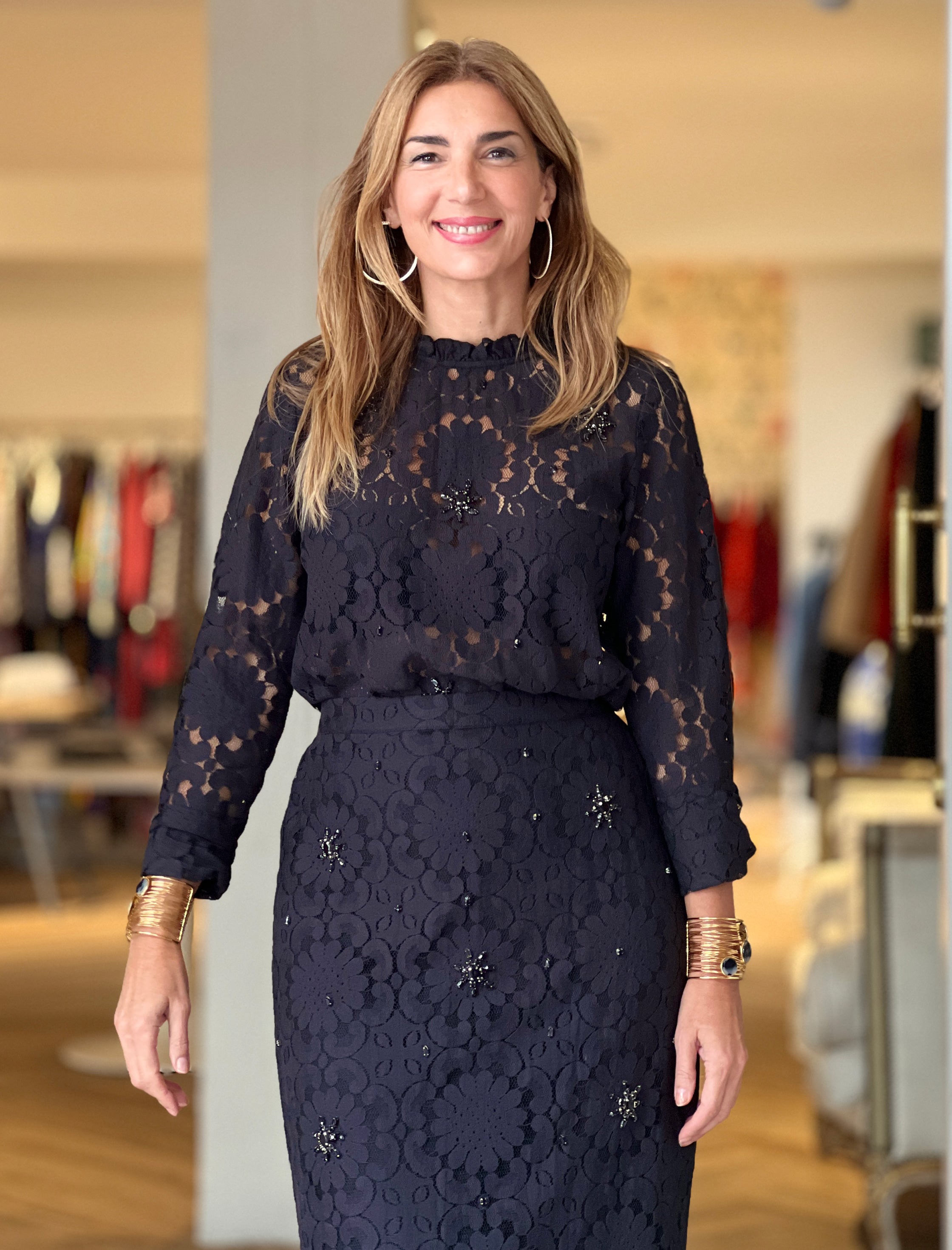 Camisa encaje artesanal