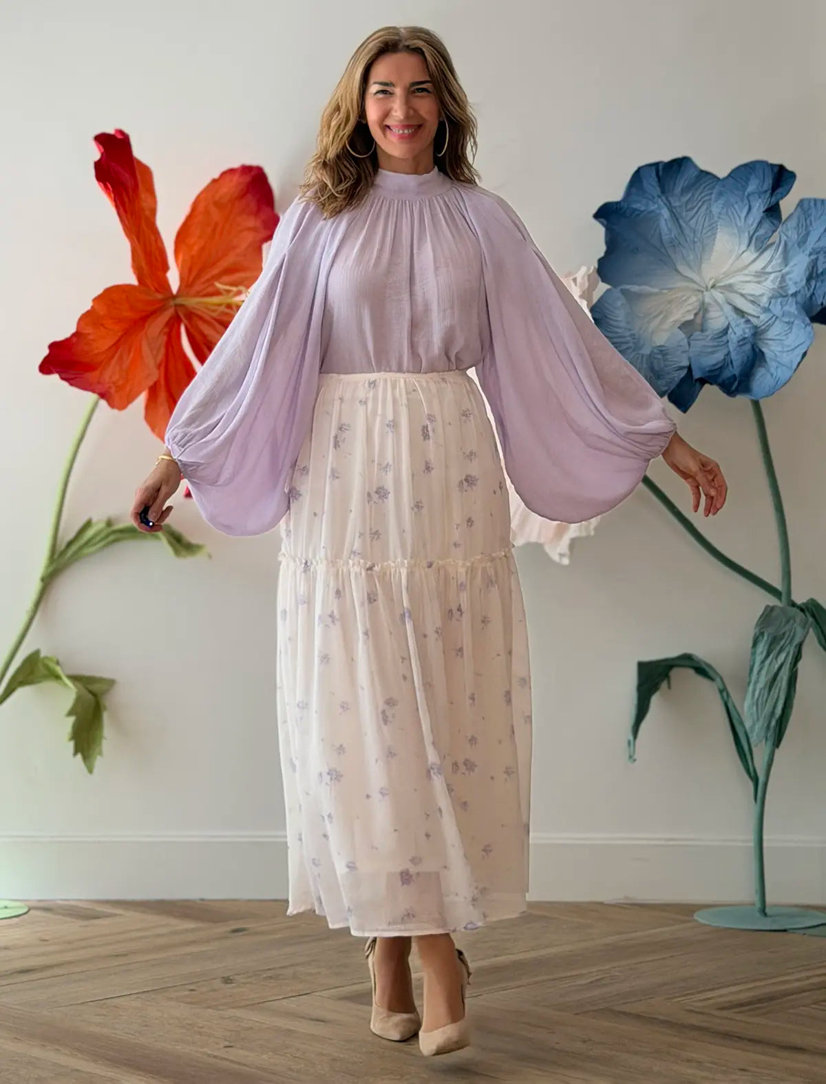 Camisa lila con lazada ideal