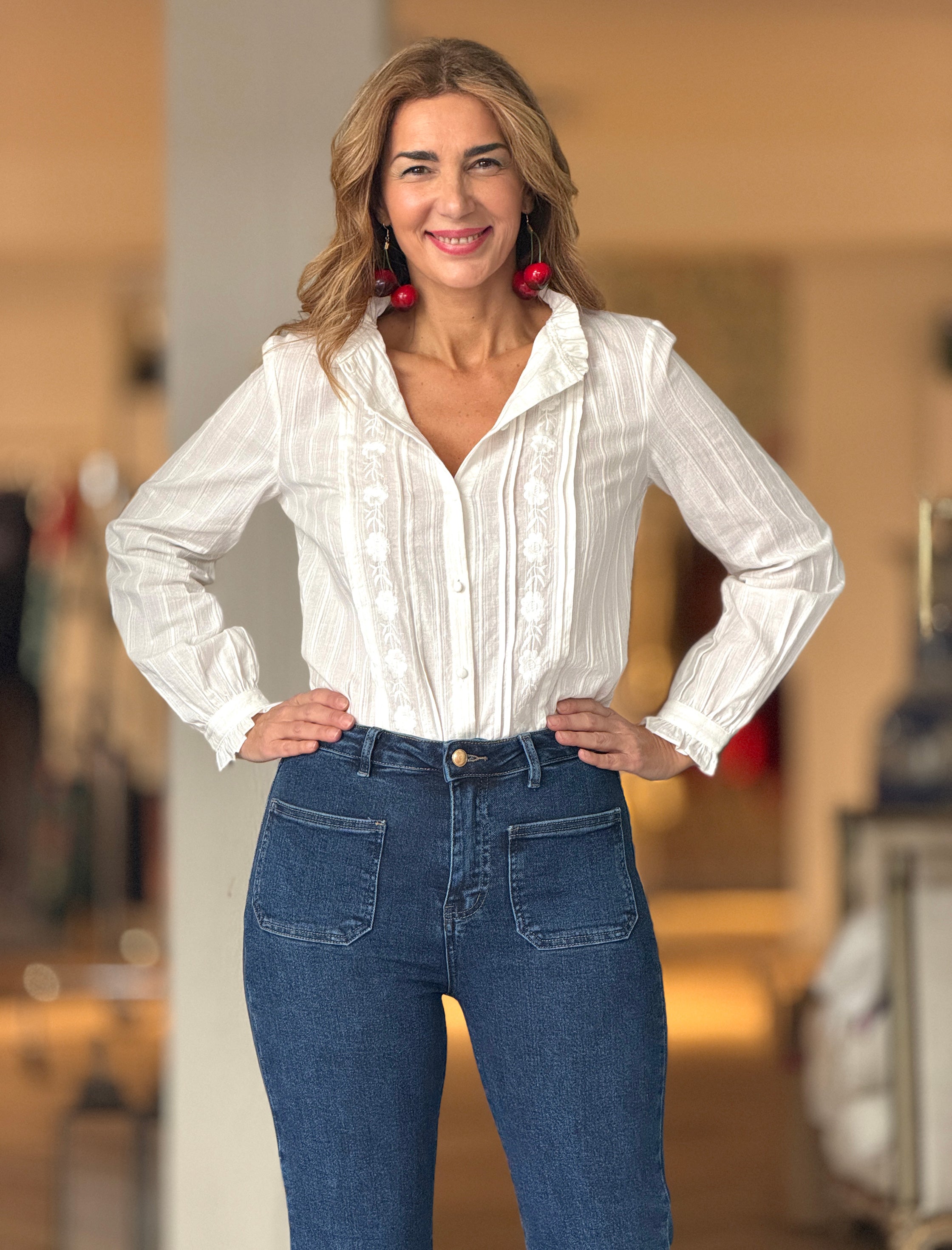 Pantalón vaquero de bolsillos