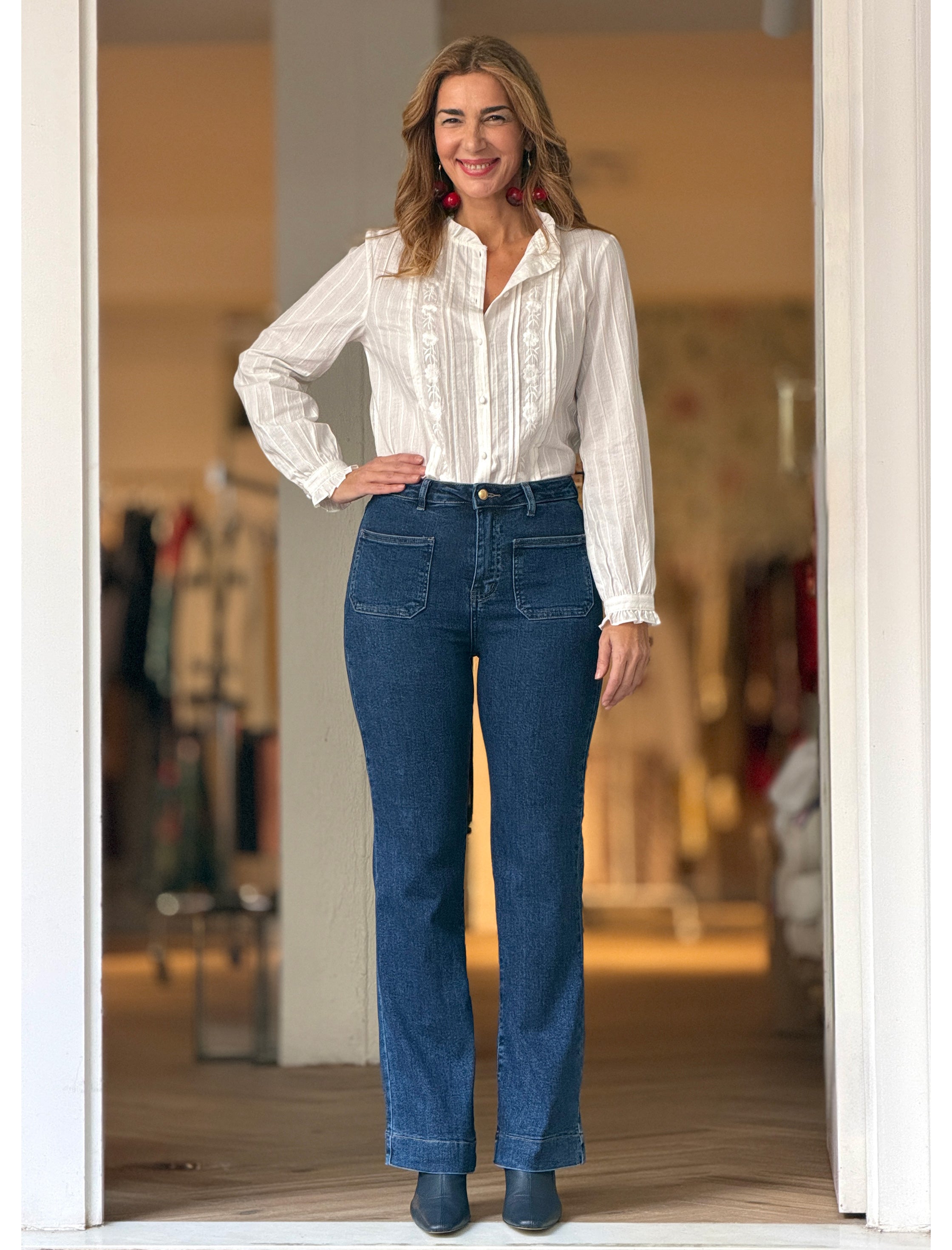 Pantalón vaquero de bolsillos