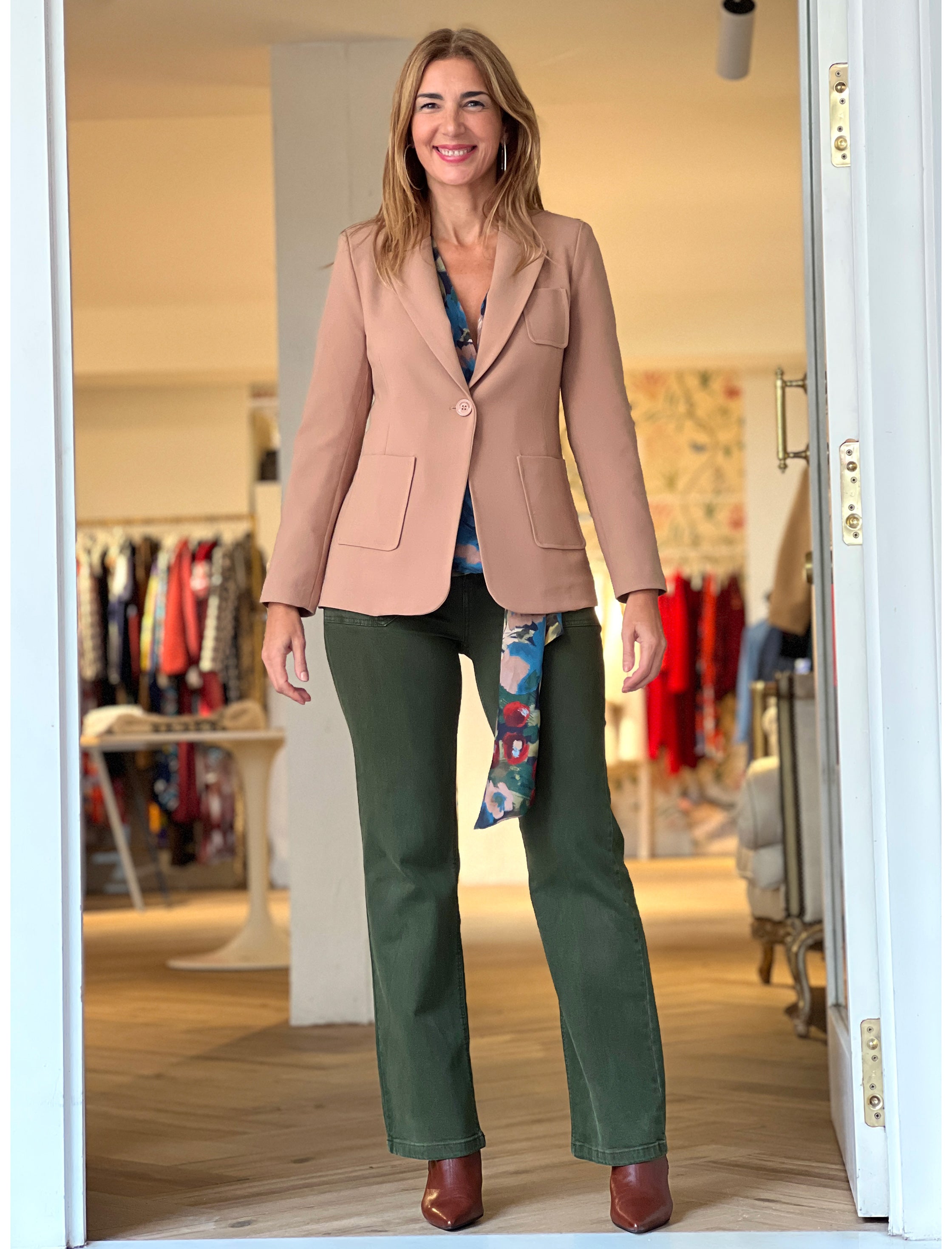 Chaqueta blazer chic camel